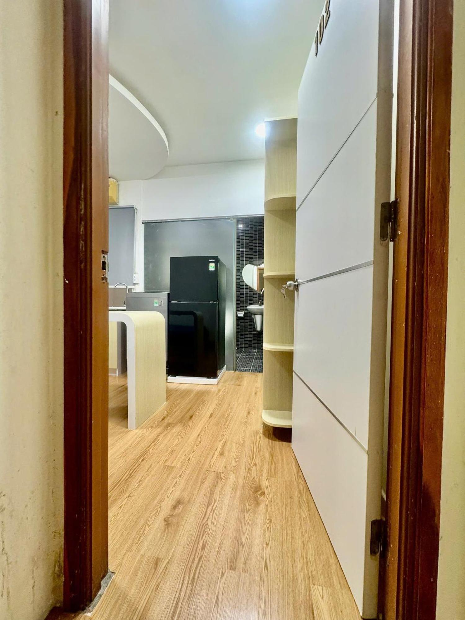 127 Hoa Lan Apartment