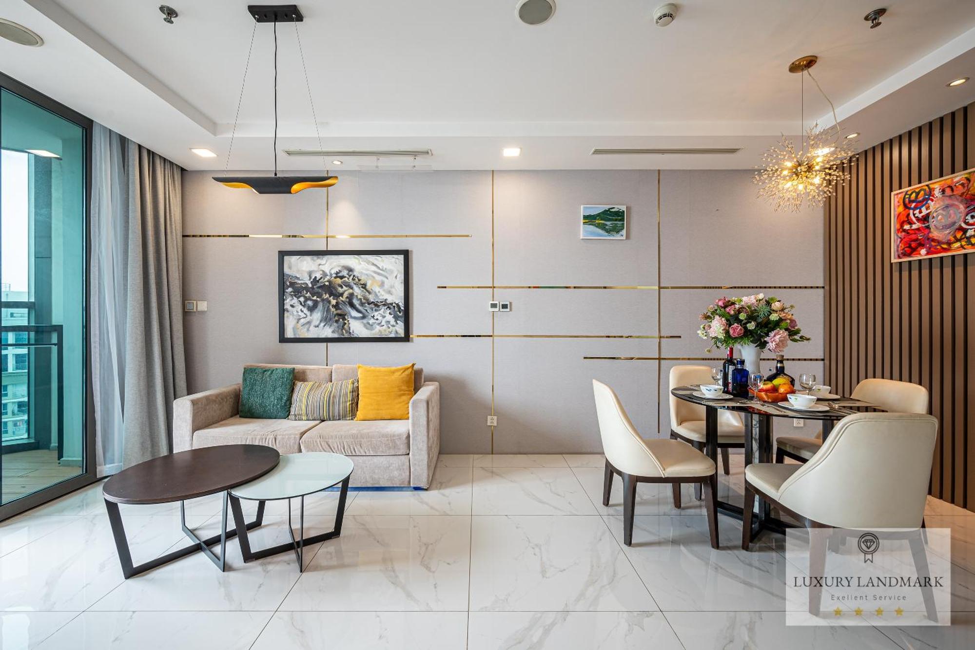 Celeste Landmark 81 Riverview *