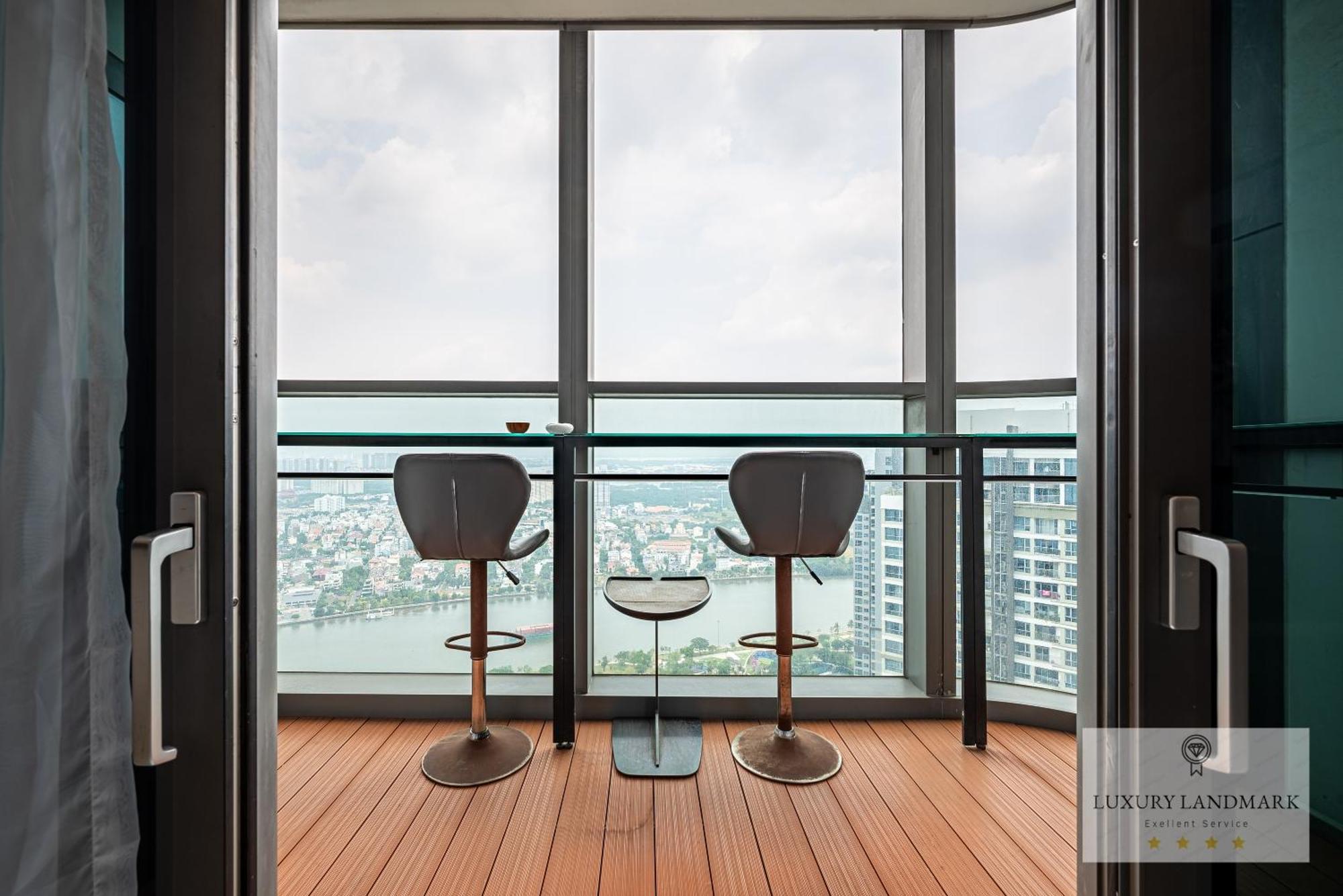 Celeste Landmark 81 Riverview Pangsapuri