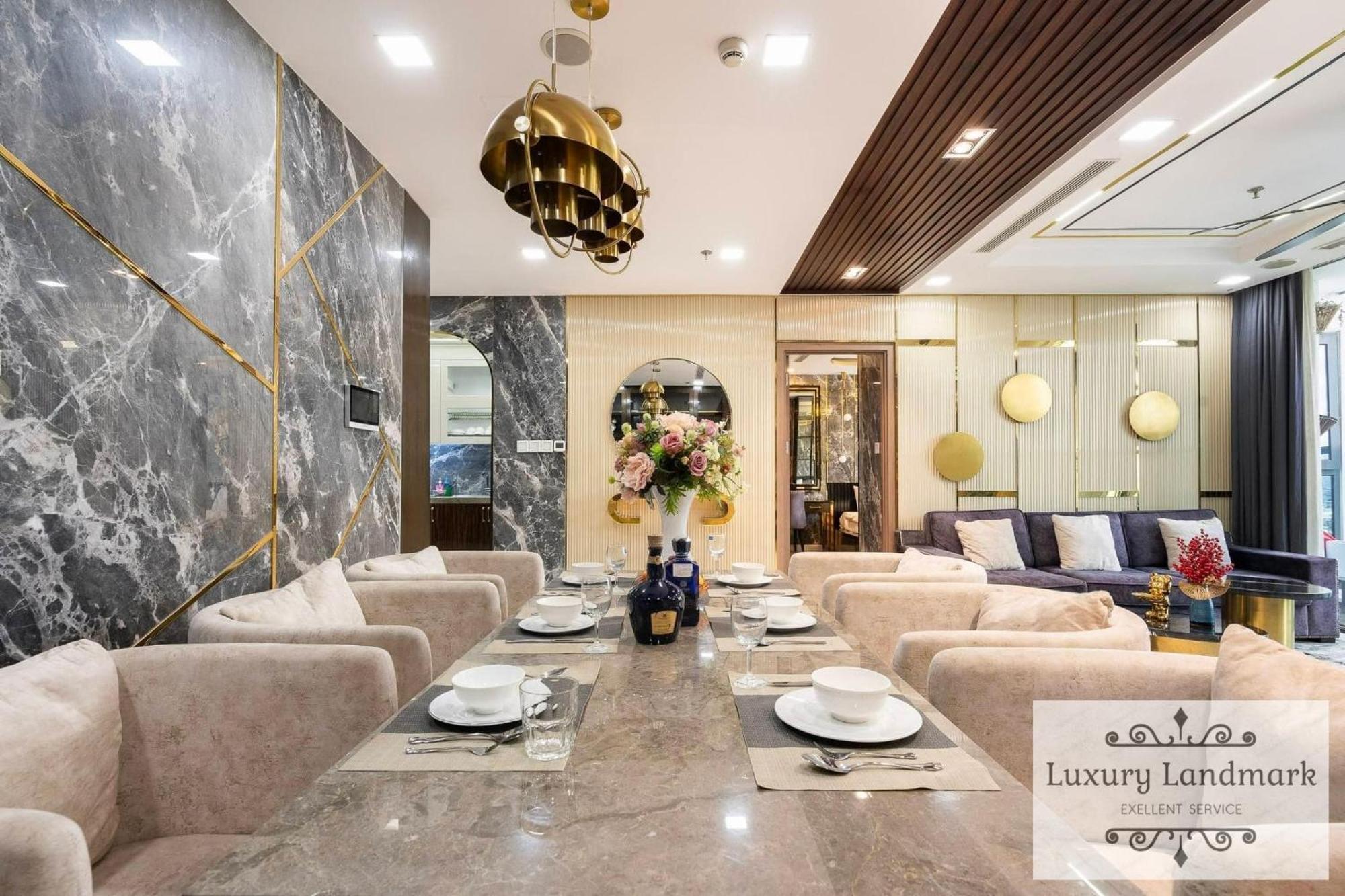 Celeste Landmark 81 Riverview *