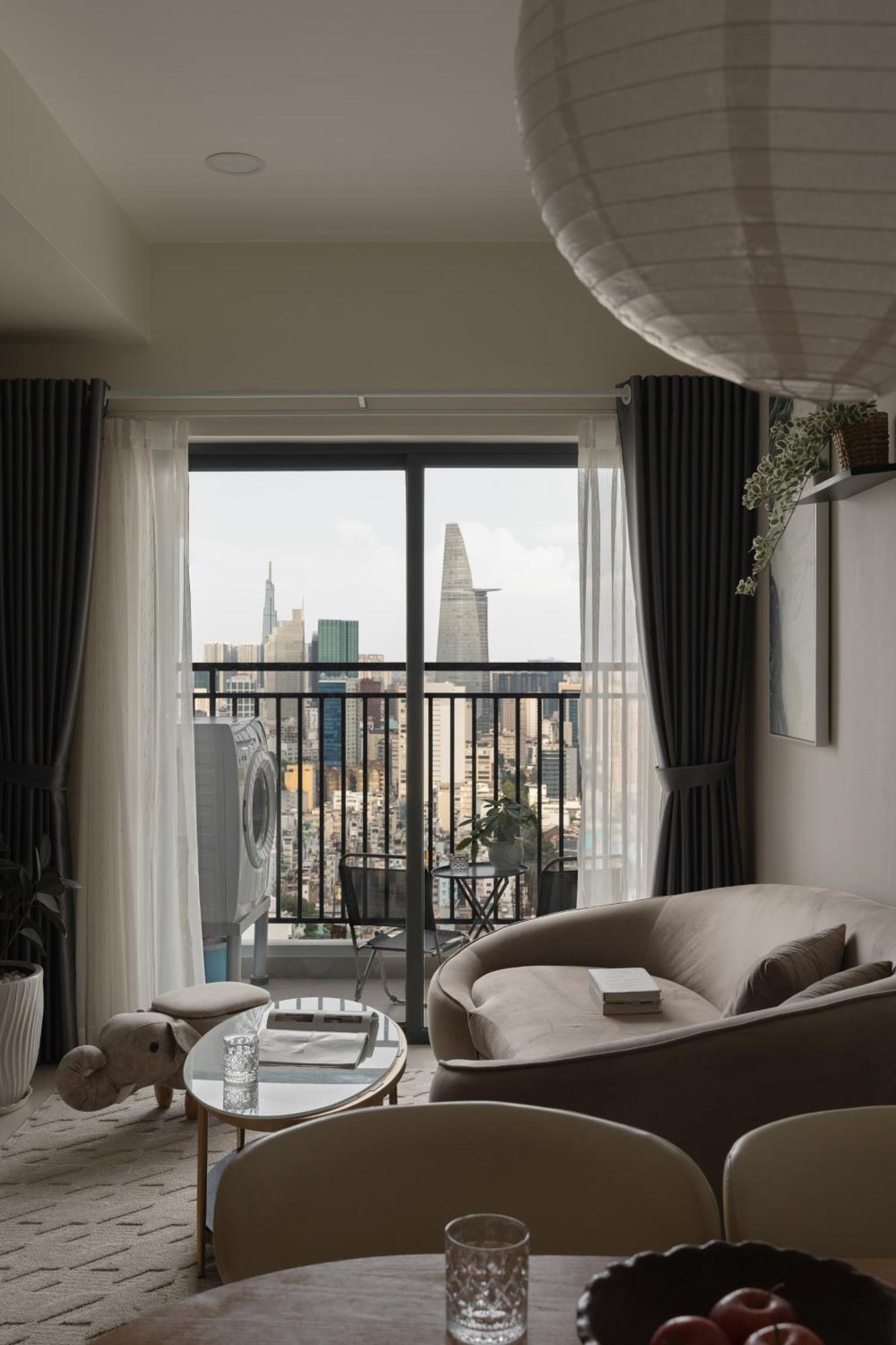 Aparthotel Penthouse Floor 2br View Bitexco L81 Bui Vien 400m