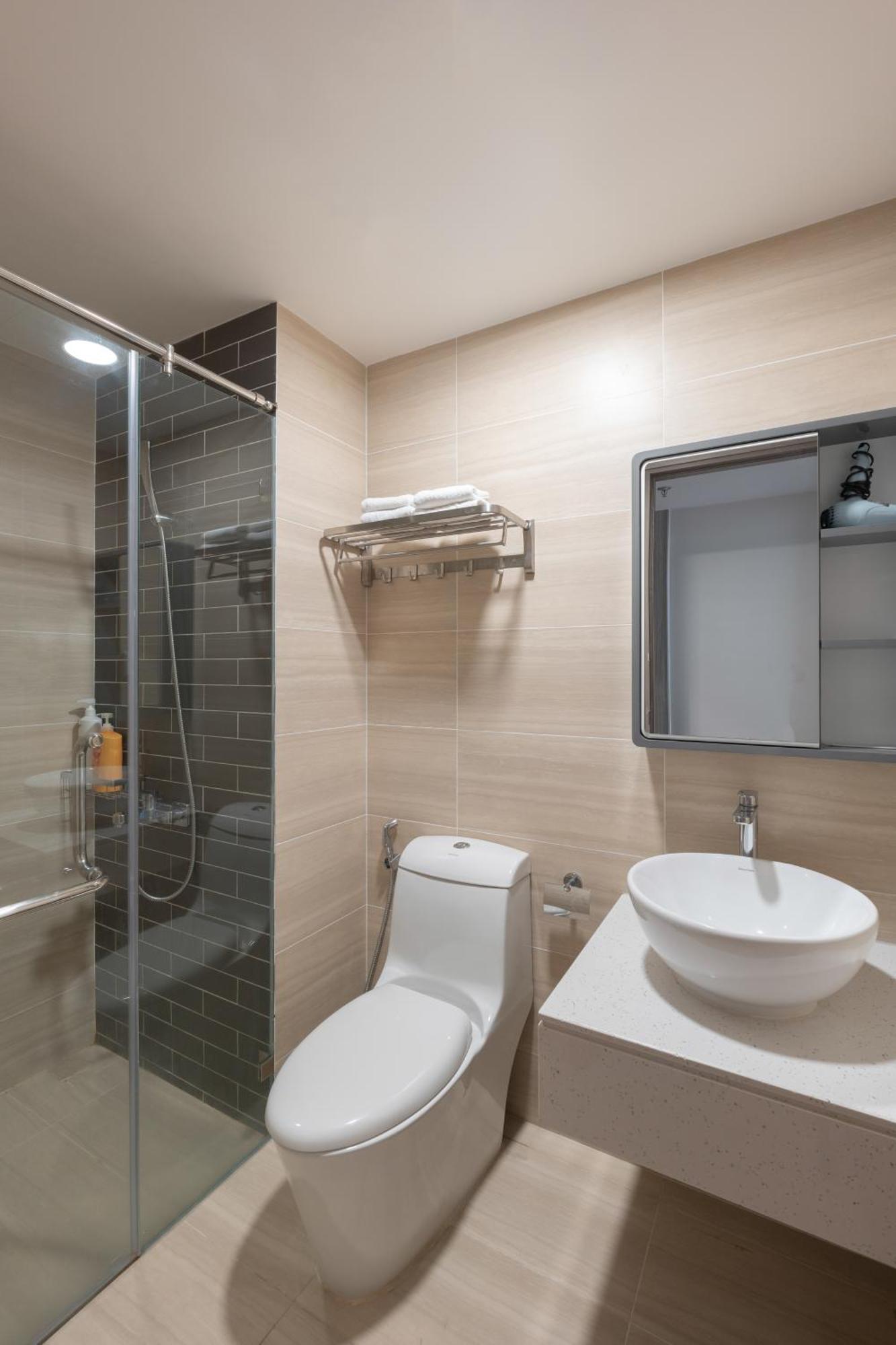 Penthouse Floor 2br View Bitexco L81 Bui Vien 400m Aparthotel Ho Chi Minh City