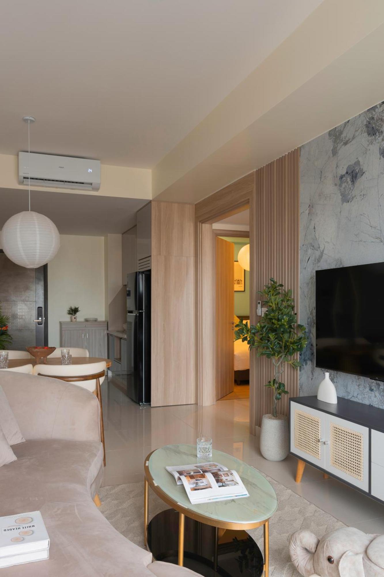 Penthouse Floor 2br View Bitexco L81 Bui Vien 400m Aparthotel *