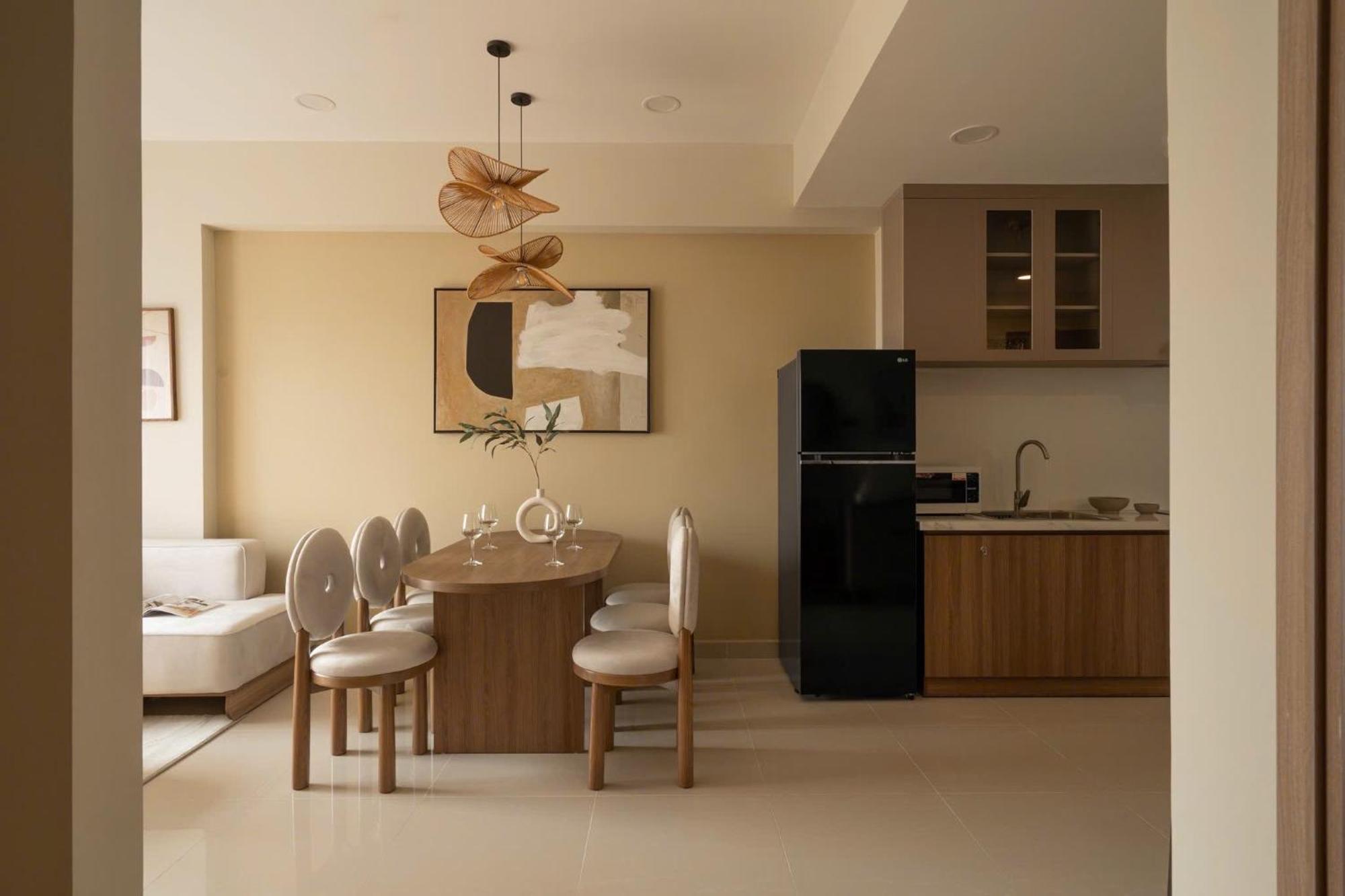 Aparthotel Penthouse Floor 2br View Bitexco L81 Bui Vien 400m *