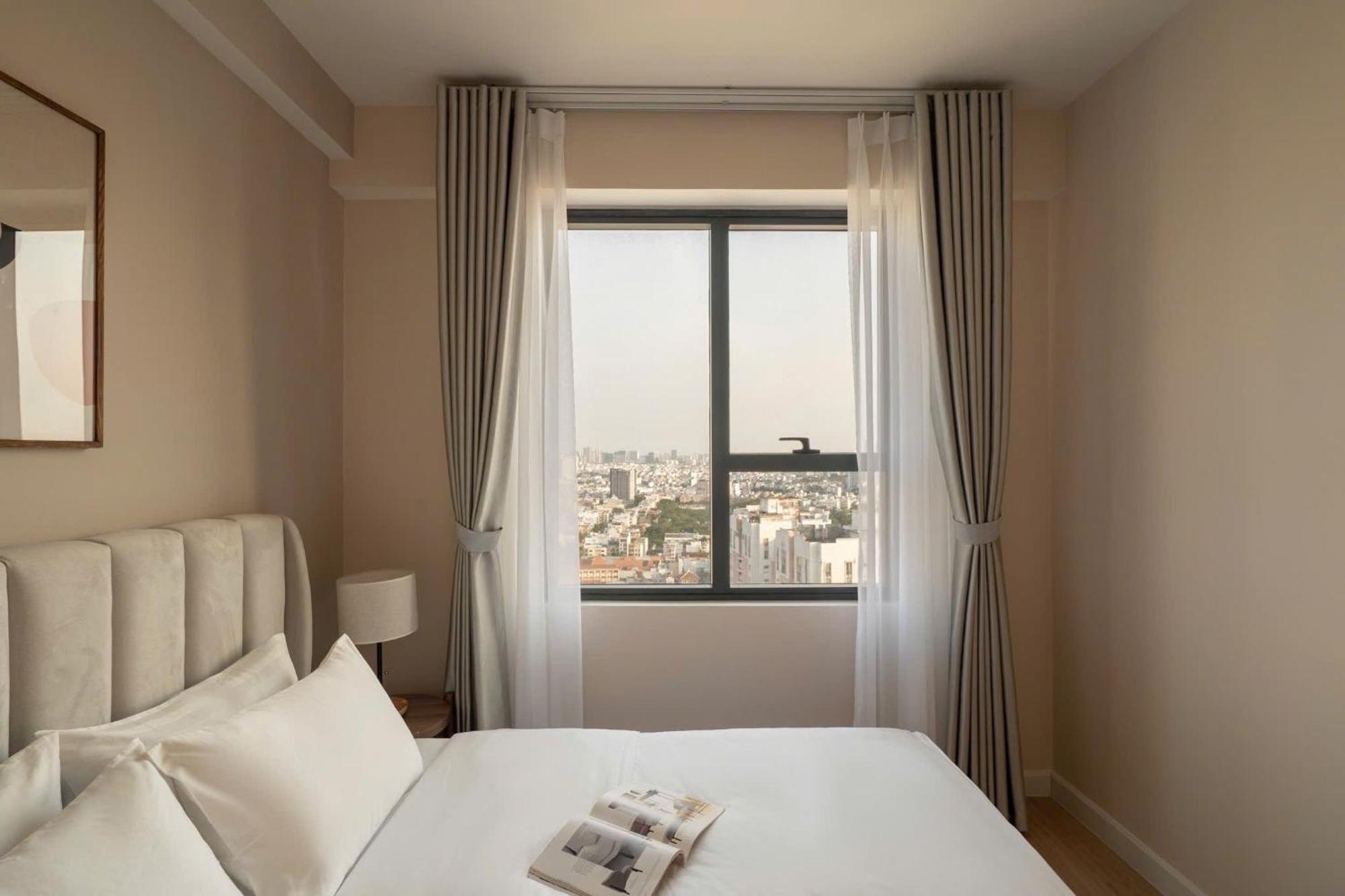 Aparthotel Penthouse Floor 2br View Bitexco L81 Bui Vien 400m Ho Chi Minh City