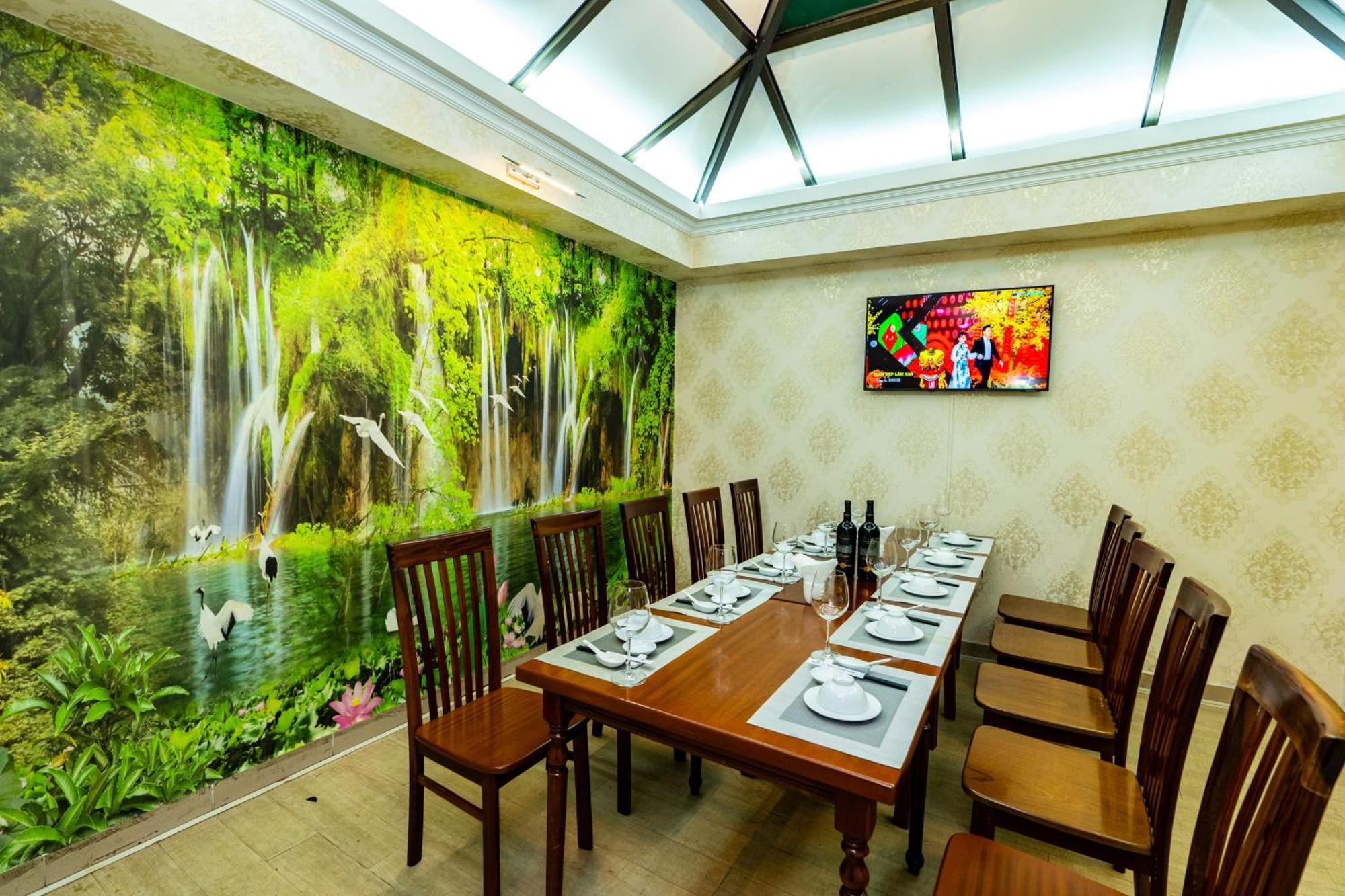 Hoang Ha Boutique 2*