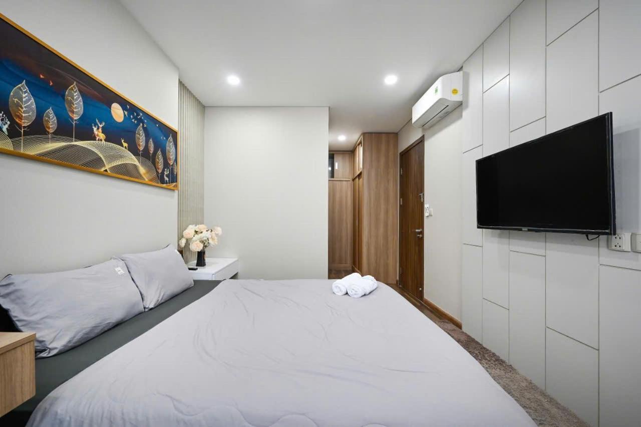 Apartment Ha Do Centrosa Building , Ba Thang Street, Distrist 10 *