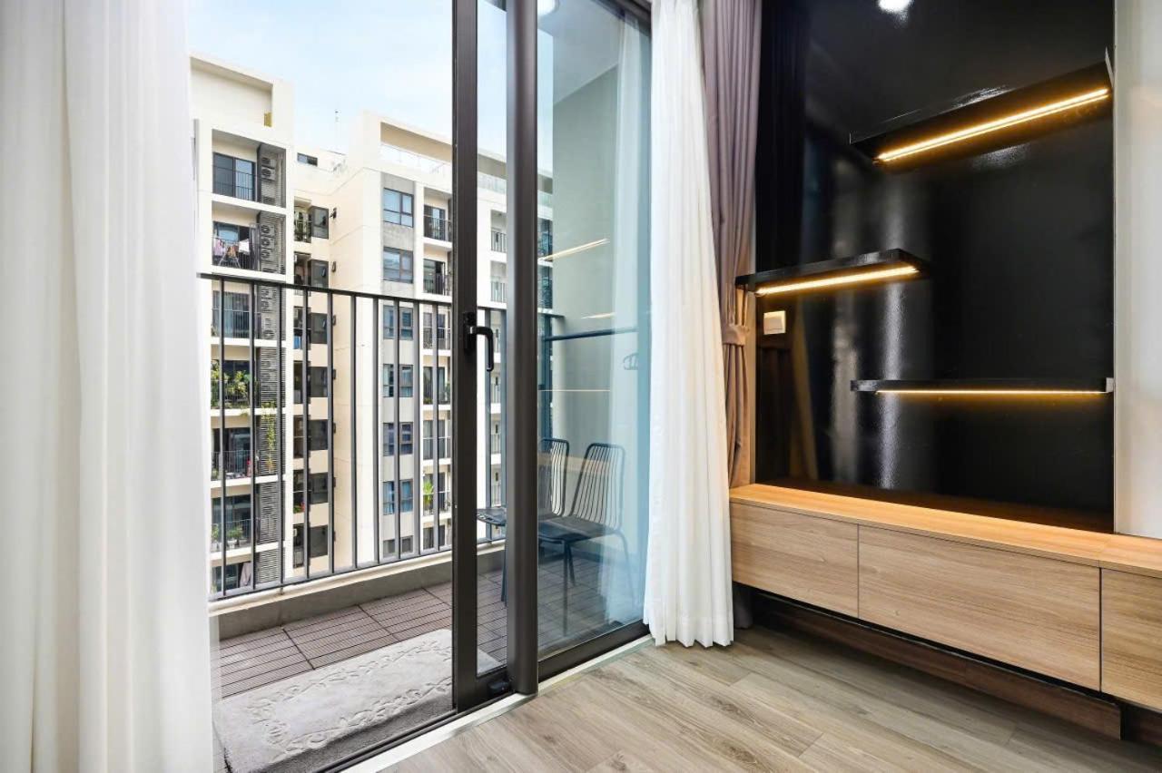 Ha Do Centrosa Building , Ba Thang Street, Distrist 10 * Ho Chi Minh City