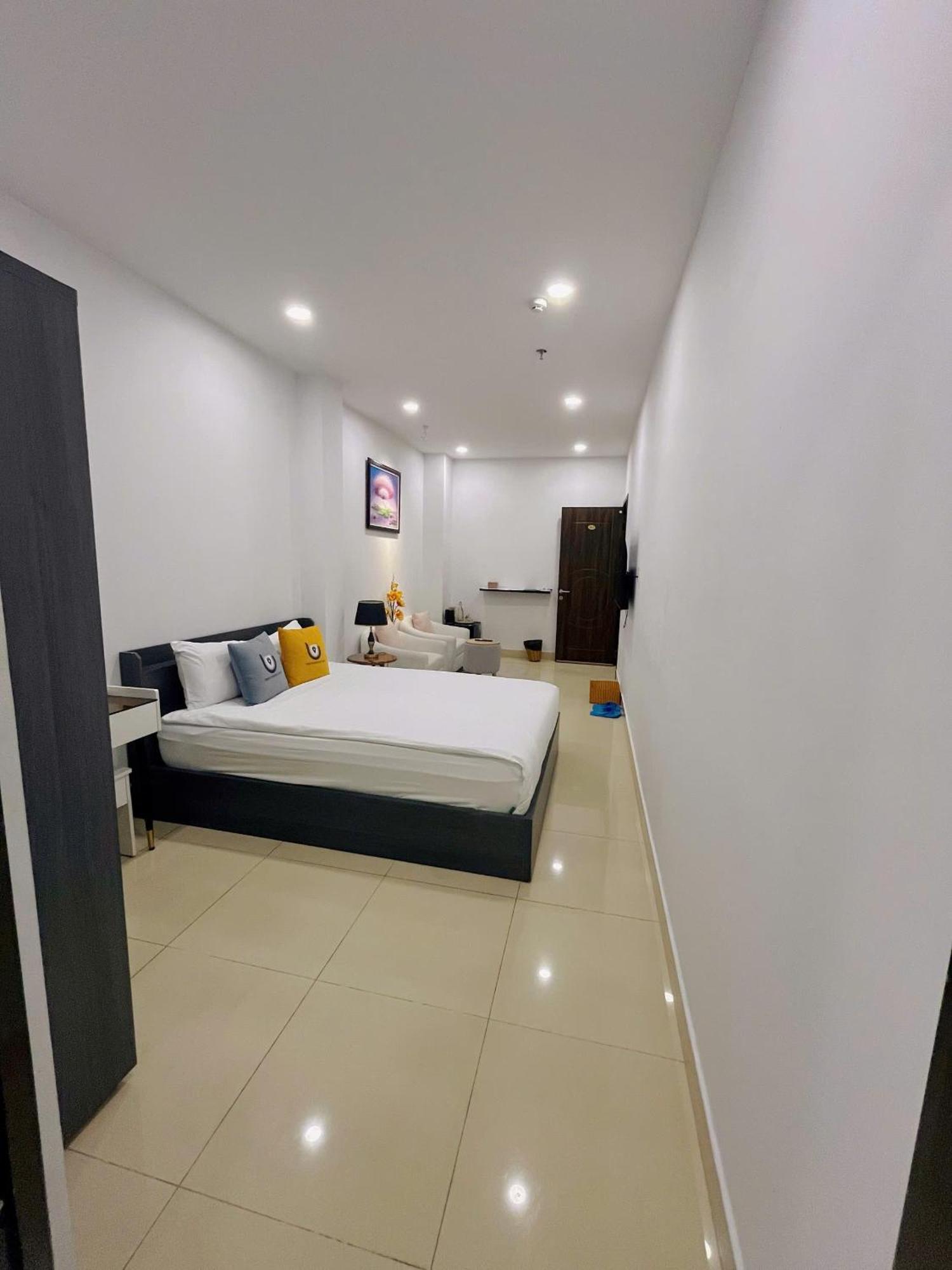 Shogun 3* Ho Chi Minh City