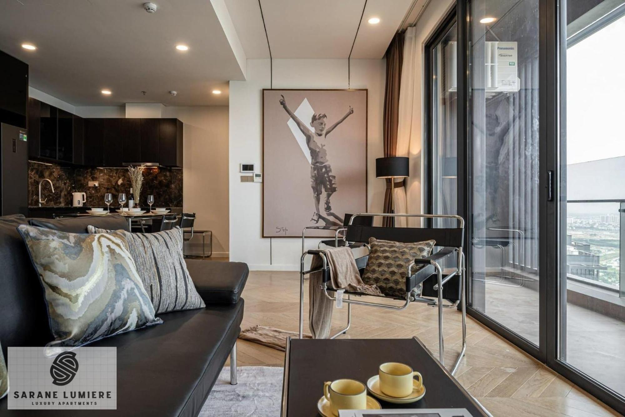 Khách sạn hẻo lánh Sarene Lumiere Riverside Thao Dien 4*