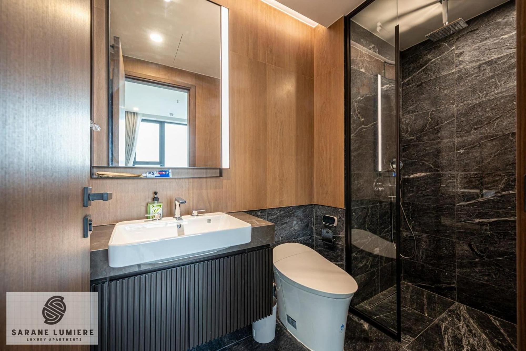 Sarene Lumiere Riverside Thao Dien Khách sạn hẻo lánh 4*