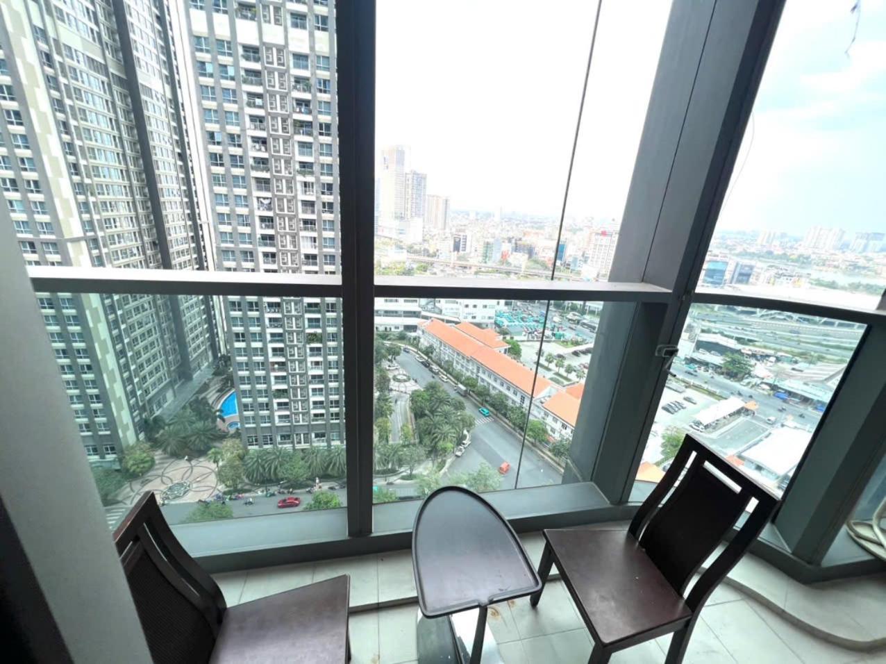 Inside Landmark81 Tallest Building Apartment