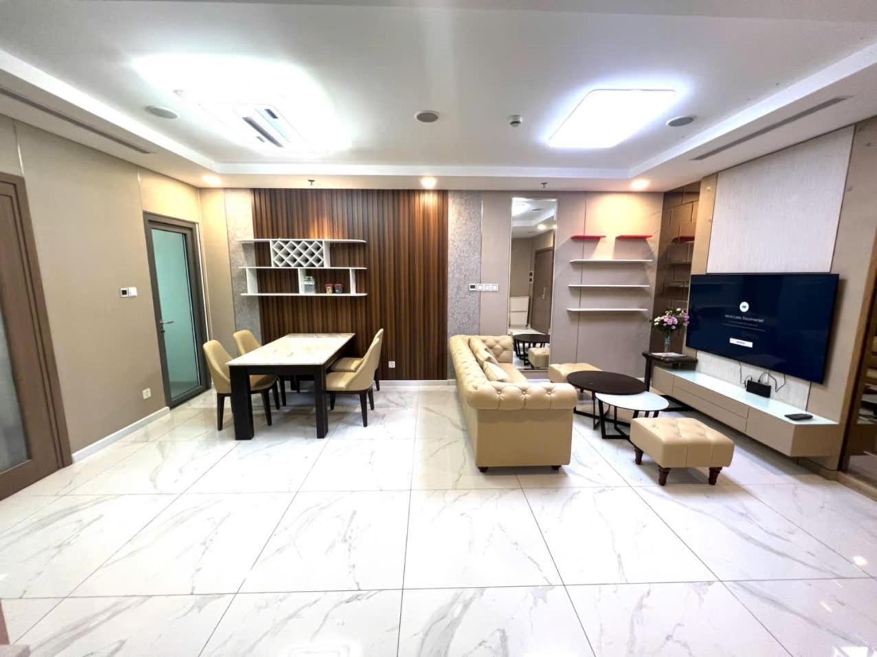 Inside Landmark81 Tallest Building *