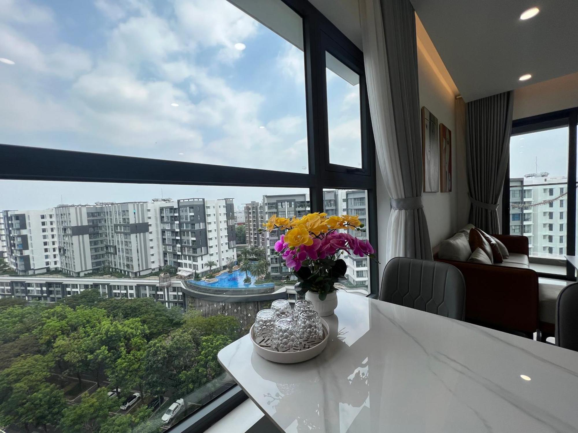 Anna Green-celadon Khu Alnata Apartment