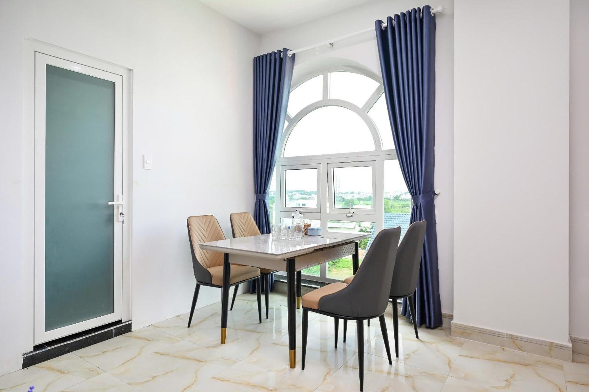 Ho Cuong Anh Apartment