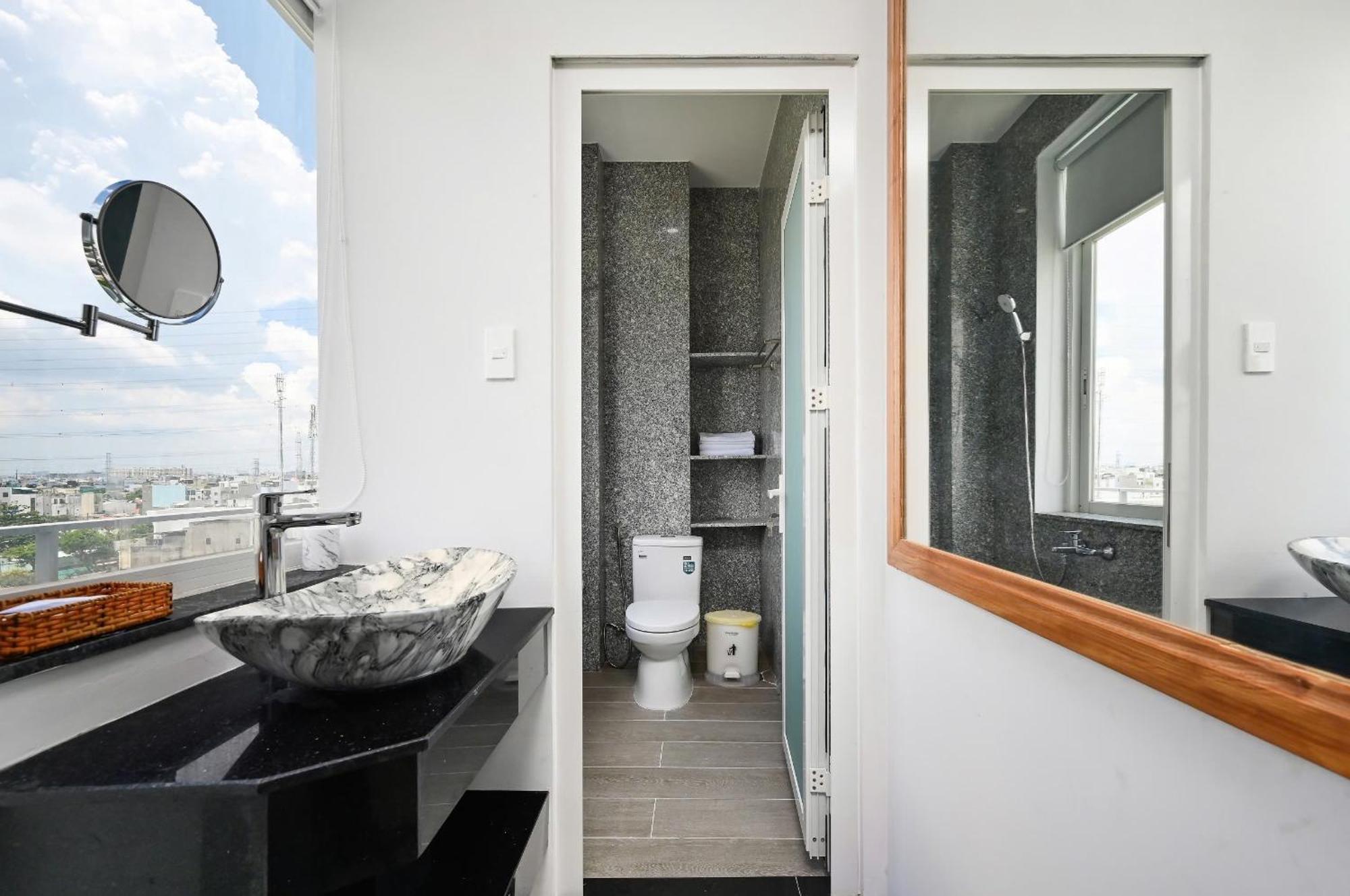 Ho Cuong Anh Apartment *