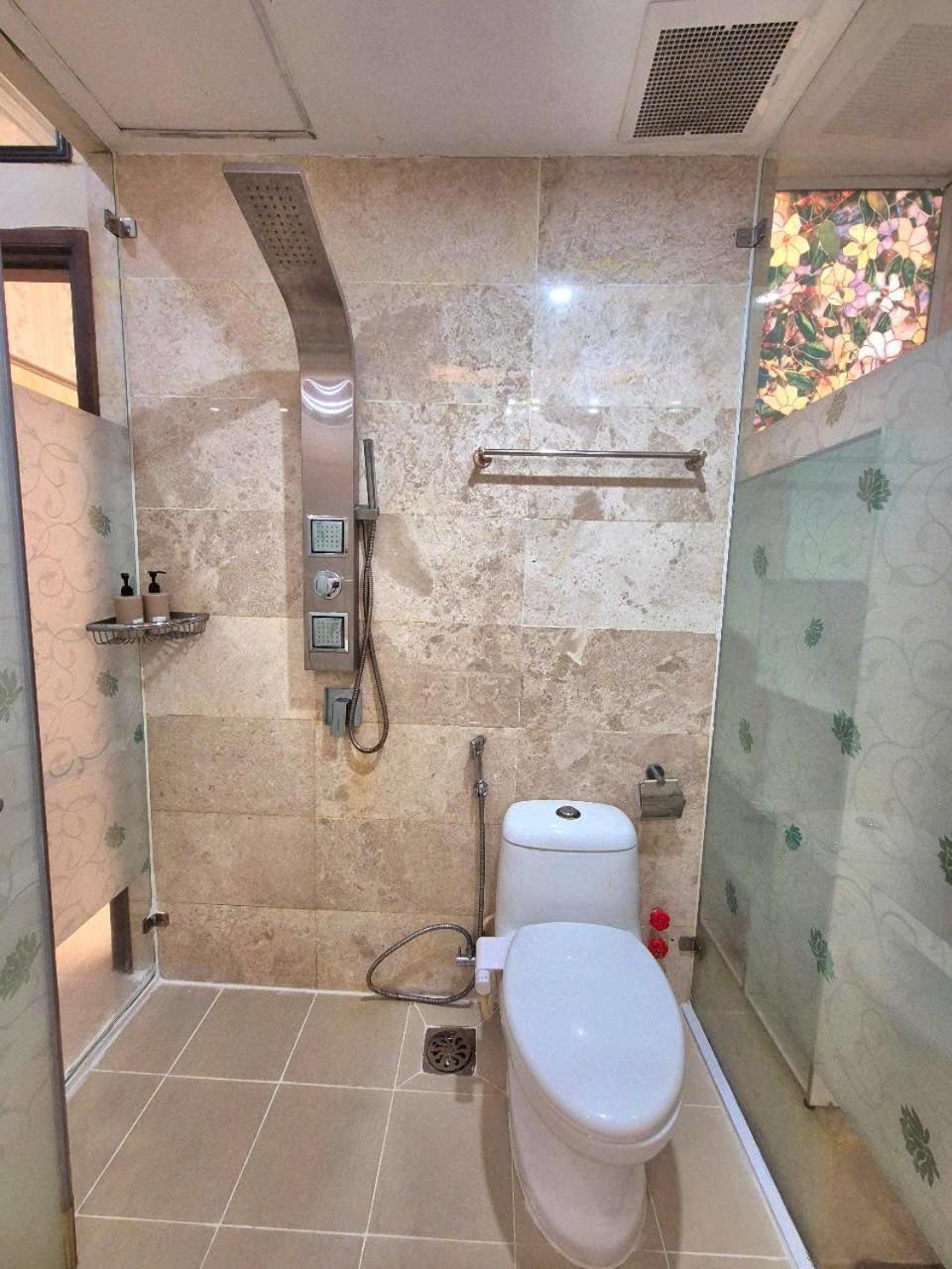 F F House TP. Hồ Chí Minh