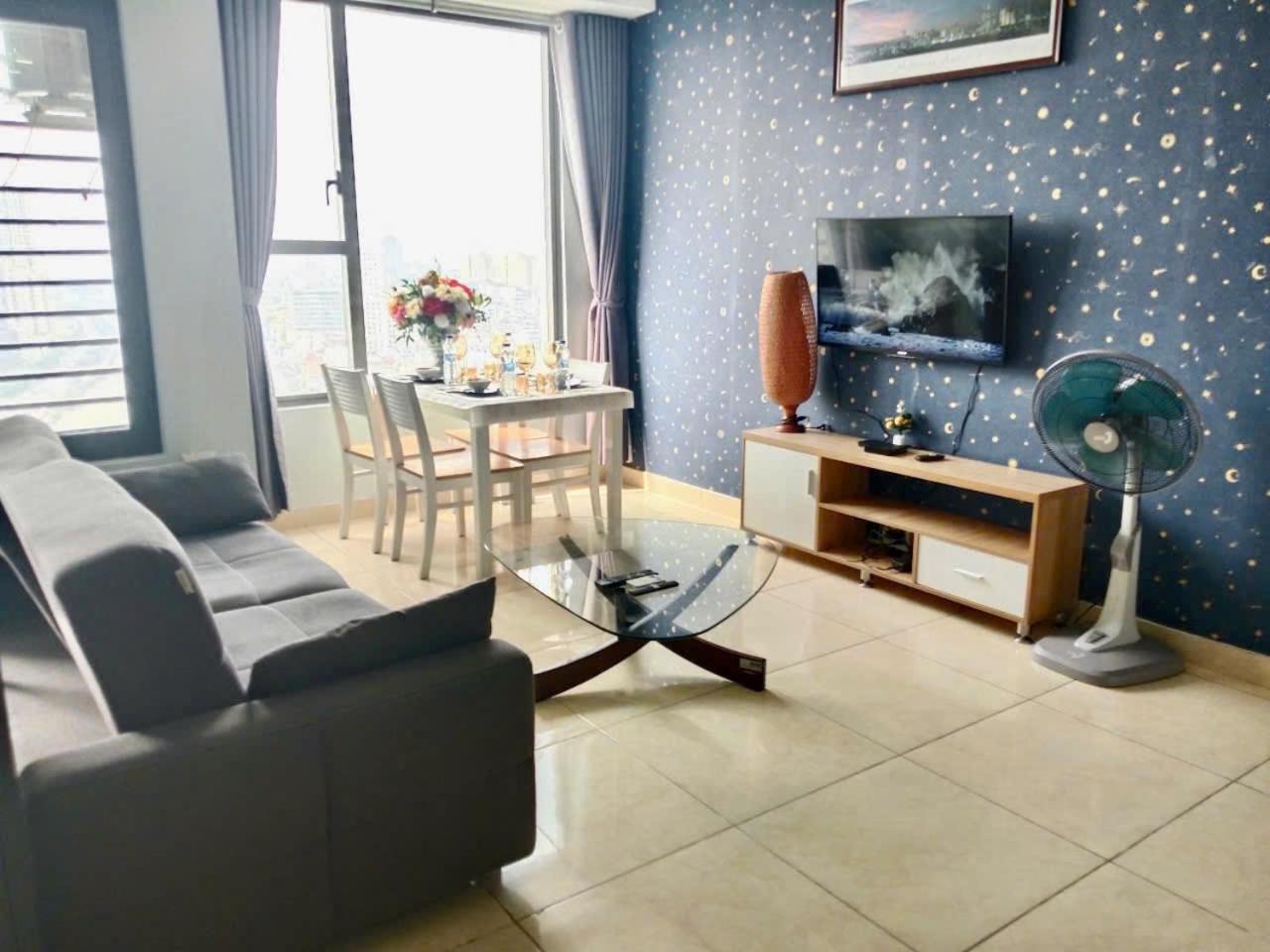 Oh, My Dear! - Rivergate Apartment