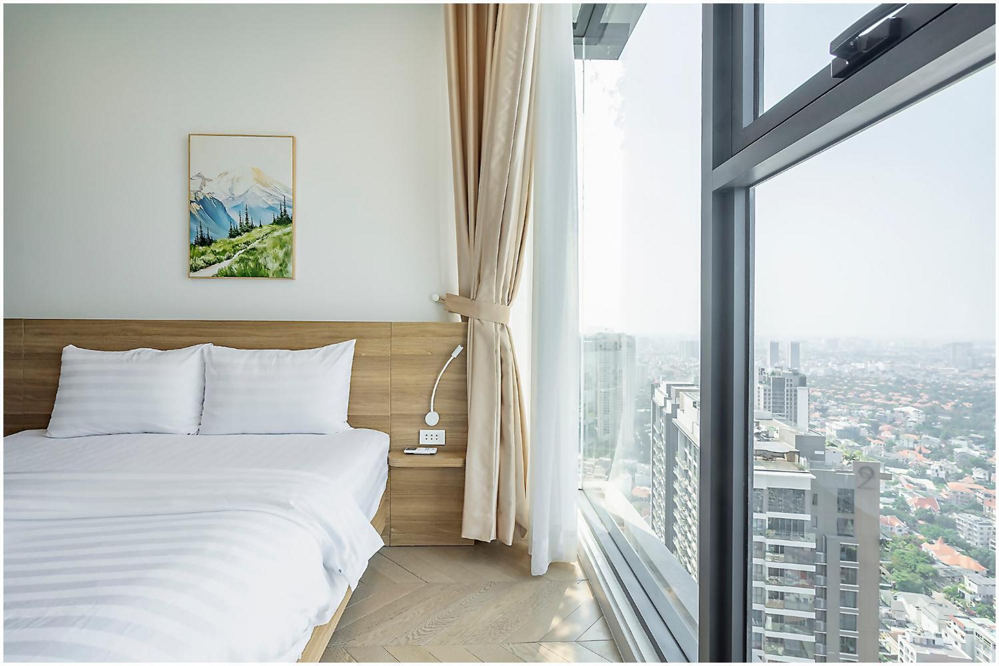 Smile Home - Lumiere Luxury Stay View & Pool - Thao Dien Apartment