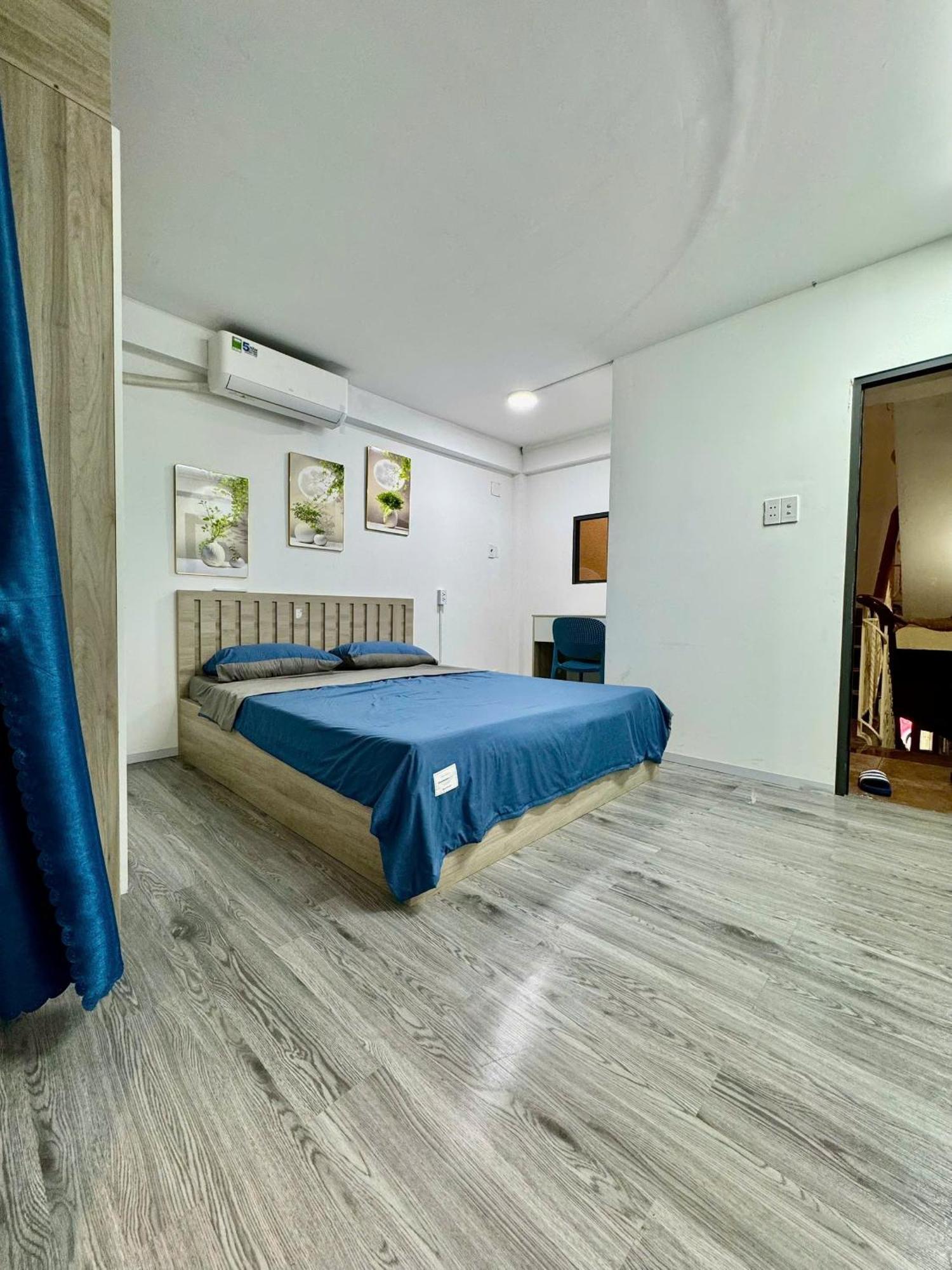 57 Hoa Lan Apartment