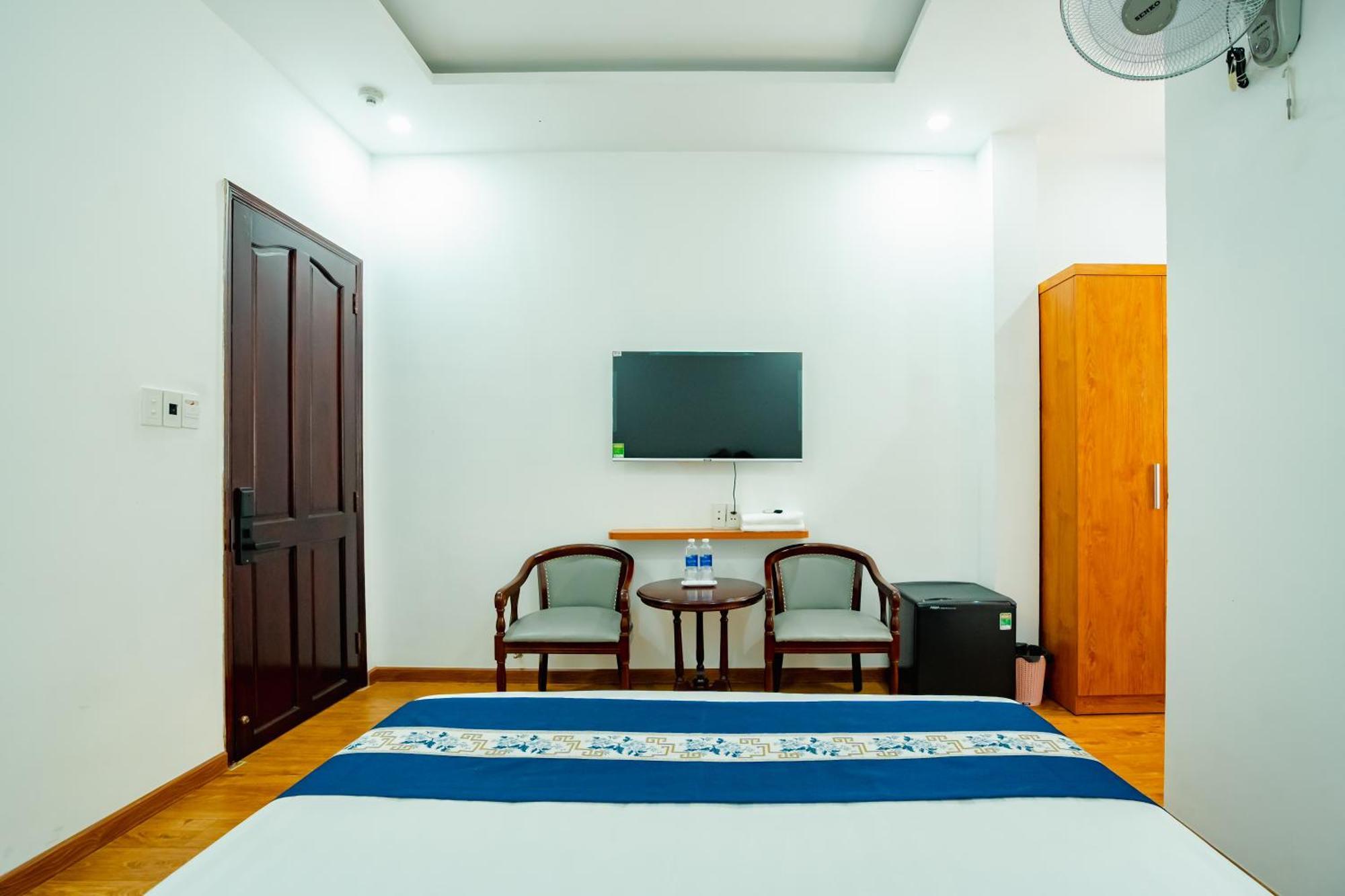 Victory 709 Hotel *