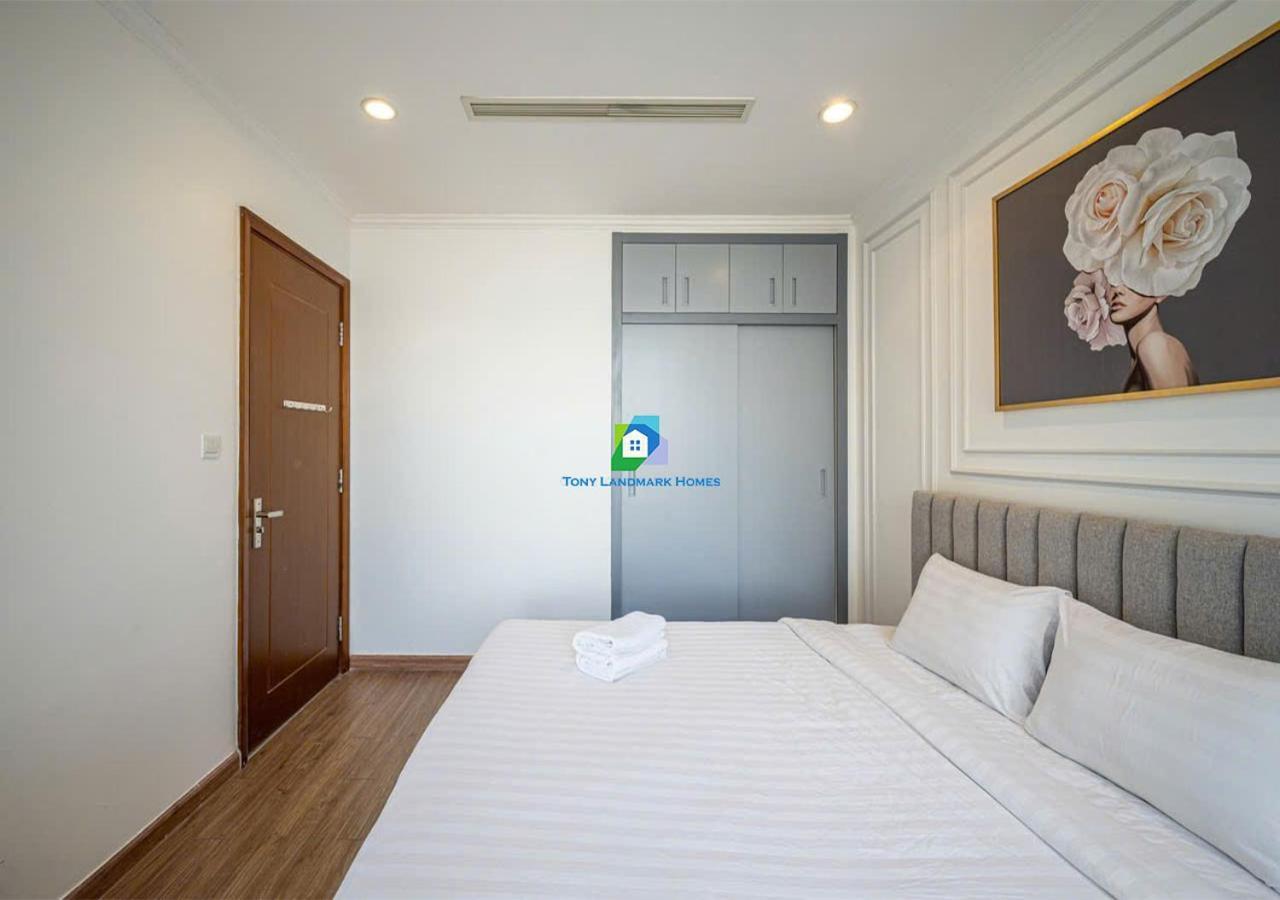 Apartment Vinhomes Luxury Haven