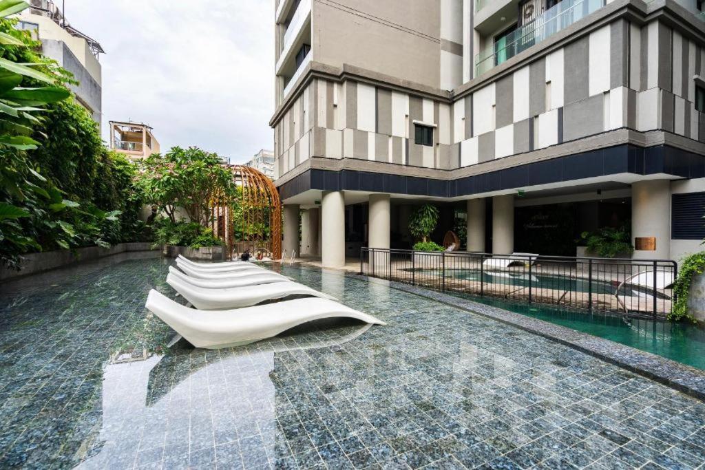 Lusso - D1mension & Zenity Residence, Sg's Heart