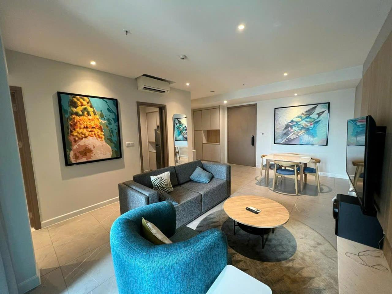 Lusso - D1mension & Zenity Residence, Sg's Heart *