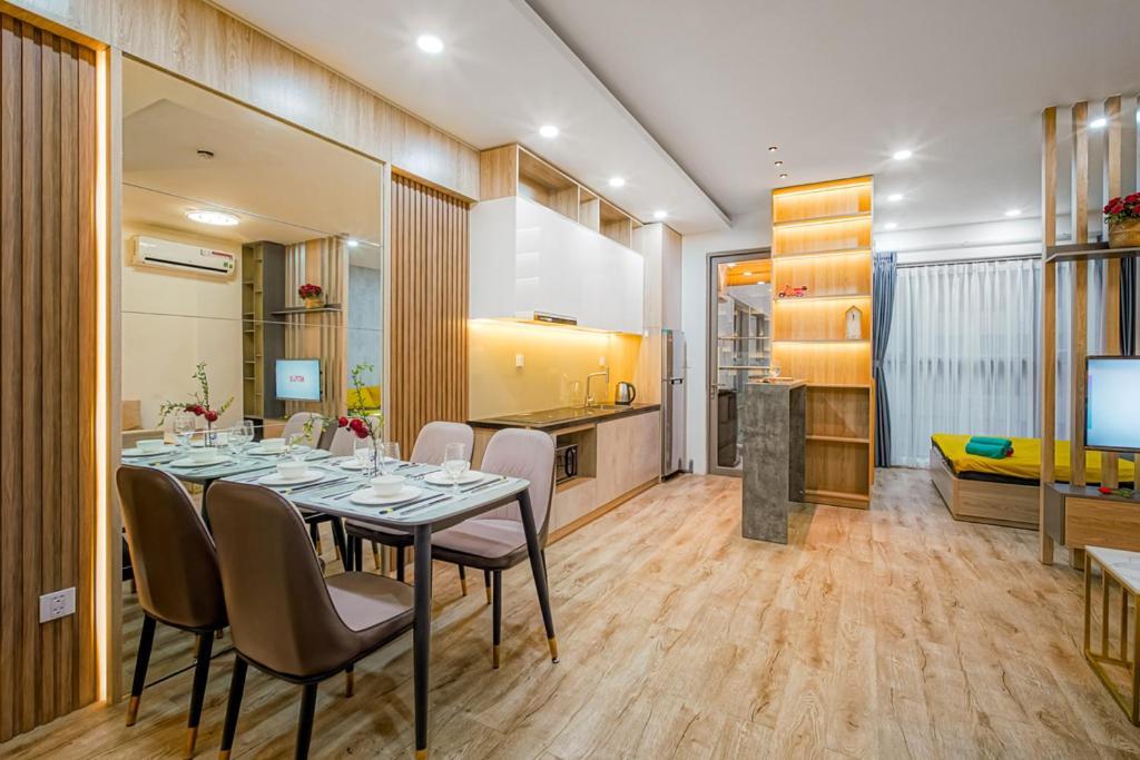 Lusso - D1mension & Zenity Residence, Sg's Heart *