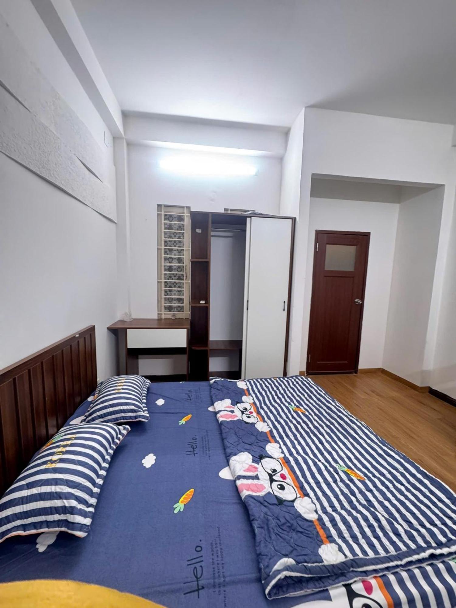 43 Hoa Lan Apartment