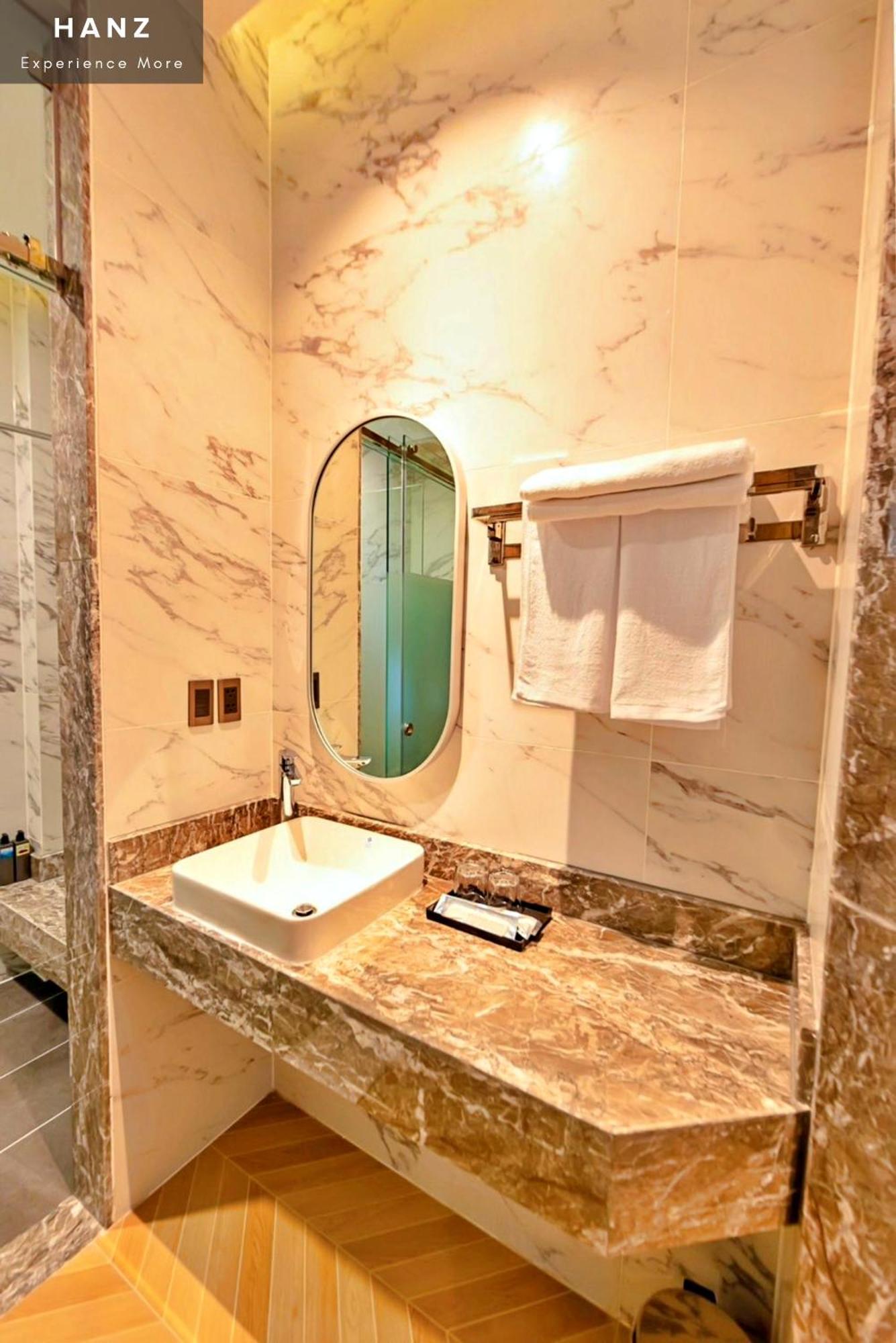 Khách sạn Ken 2 TP. Hồ Chí Minh