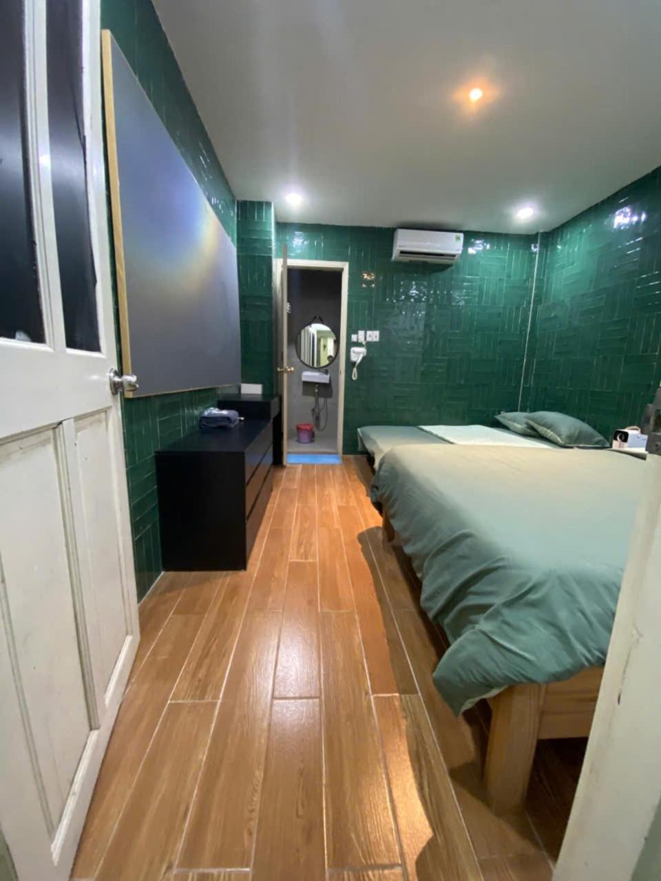 Meow & Cafe 2 Ho Chi Minh City