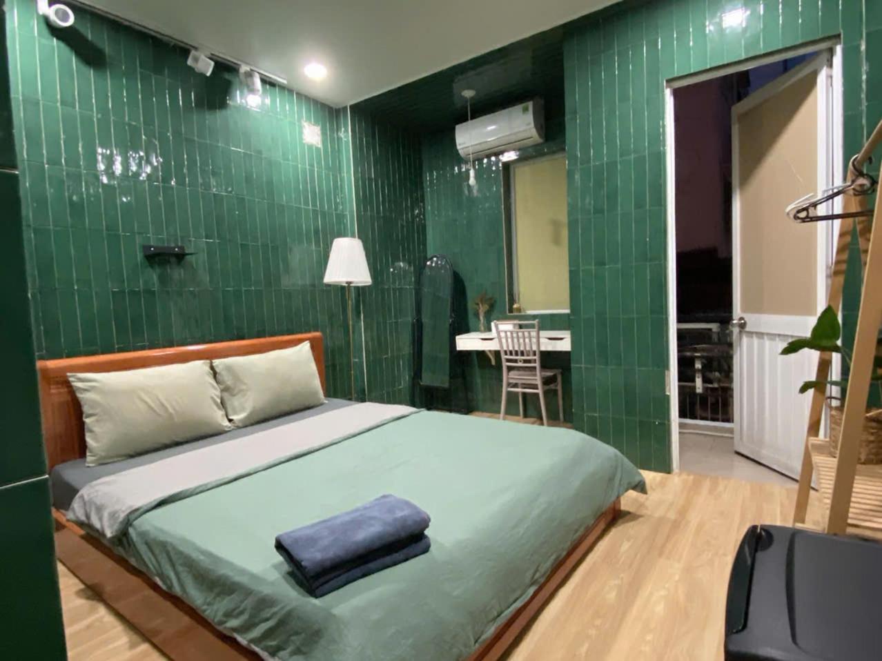 Hotel Meow & Cafe 2 *