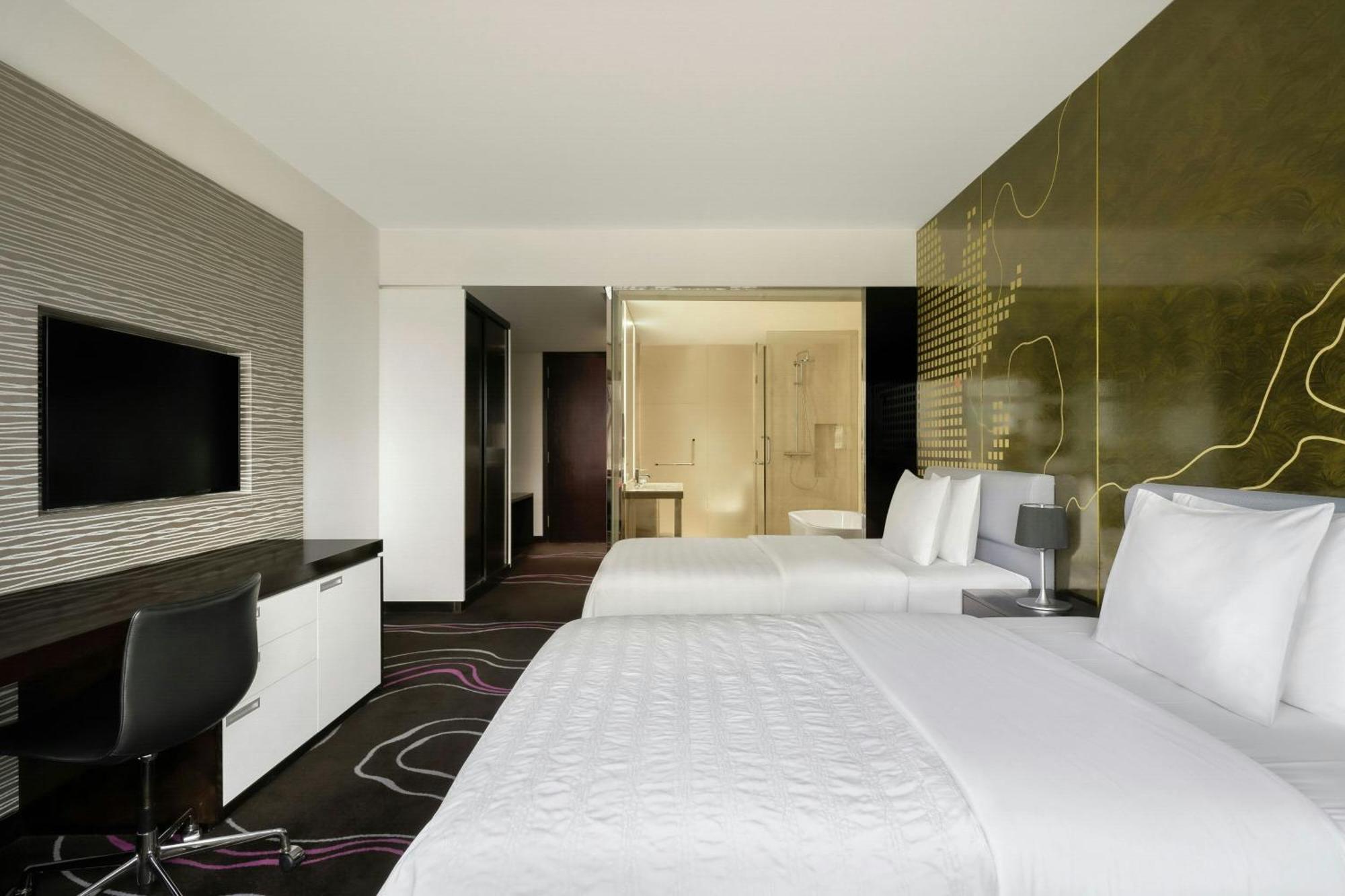 Le Meridien Saigon 5*