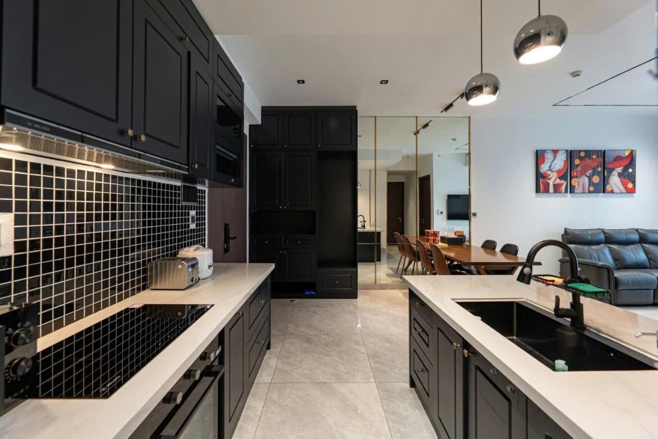 Midtown Premium Apartment