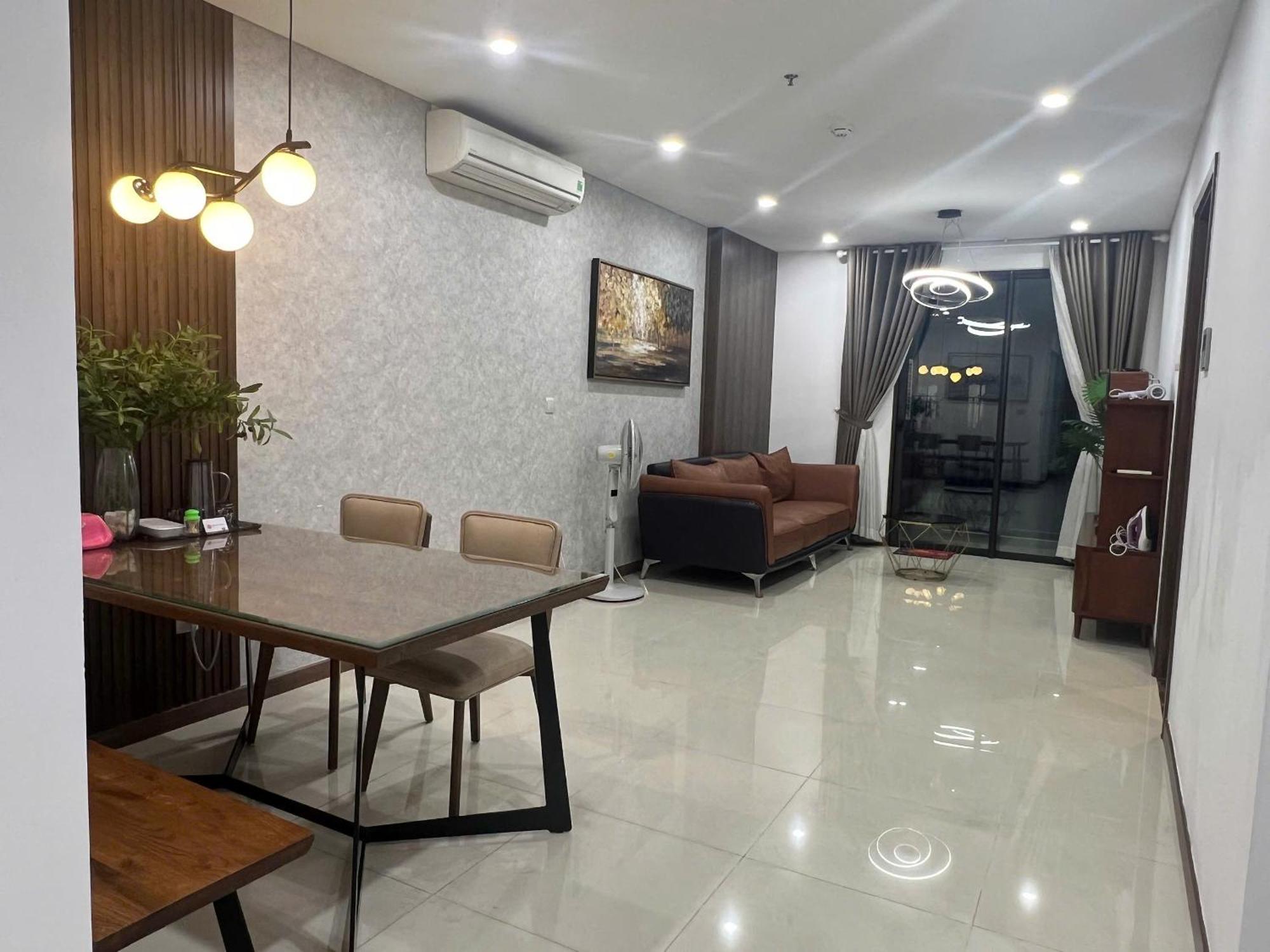 Apartment Ha Do Centrosa Building , Ba Thang Street, Distrist 10 *