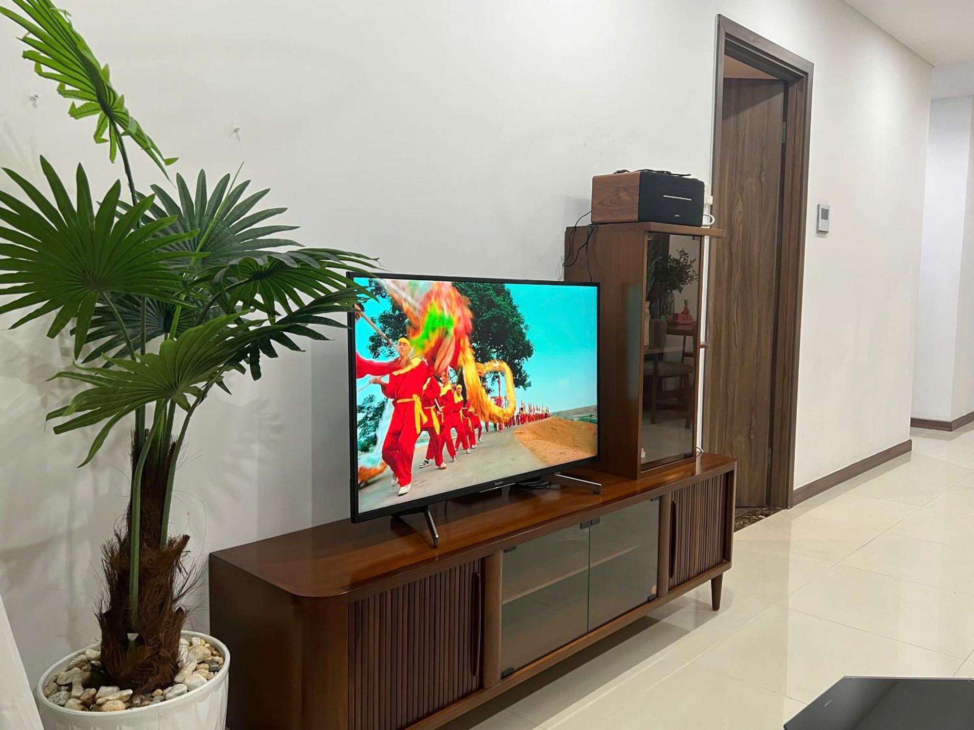 Ha Do Centrosa Building , Ba Thang Street, Distrist 10 Apartment *