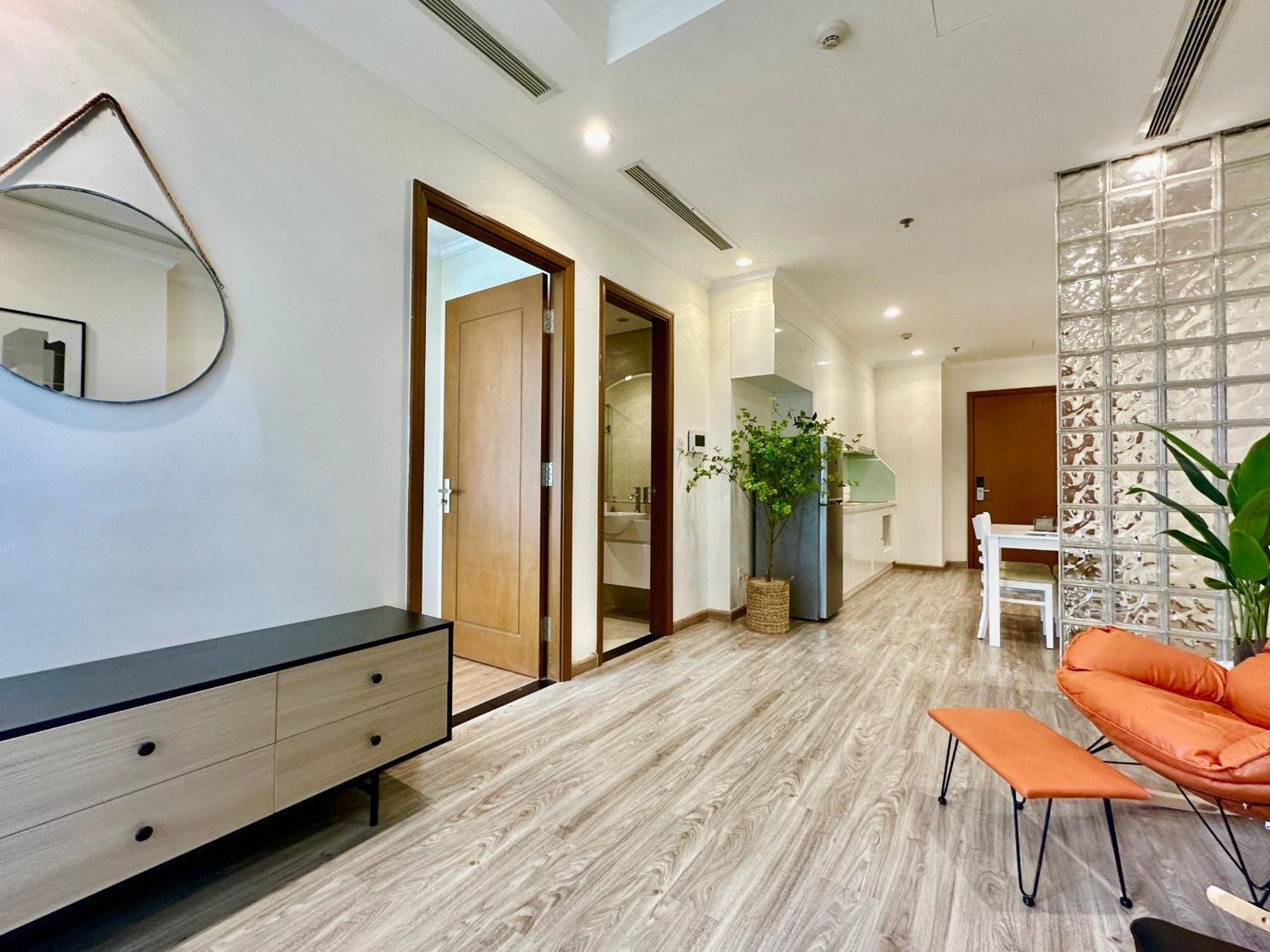 Luxury Vinhomes Landmark *