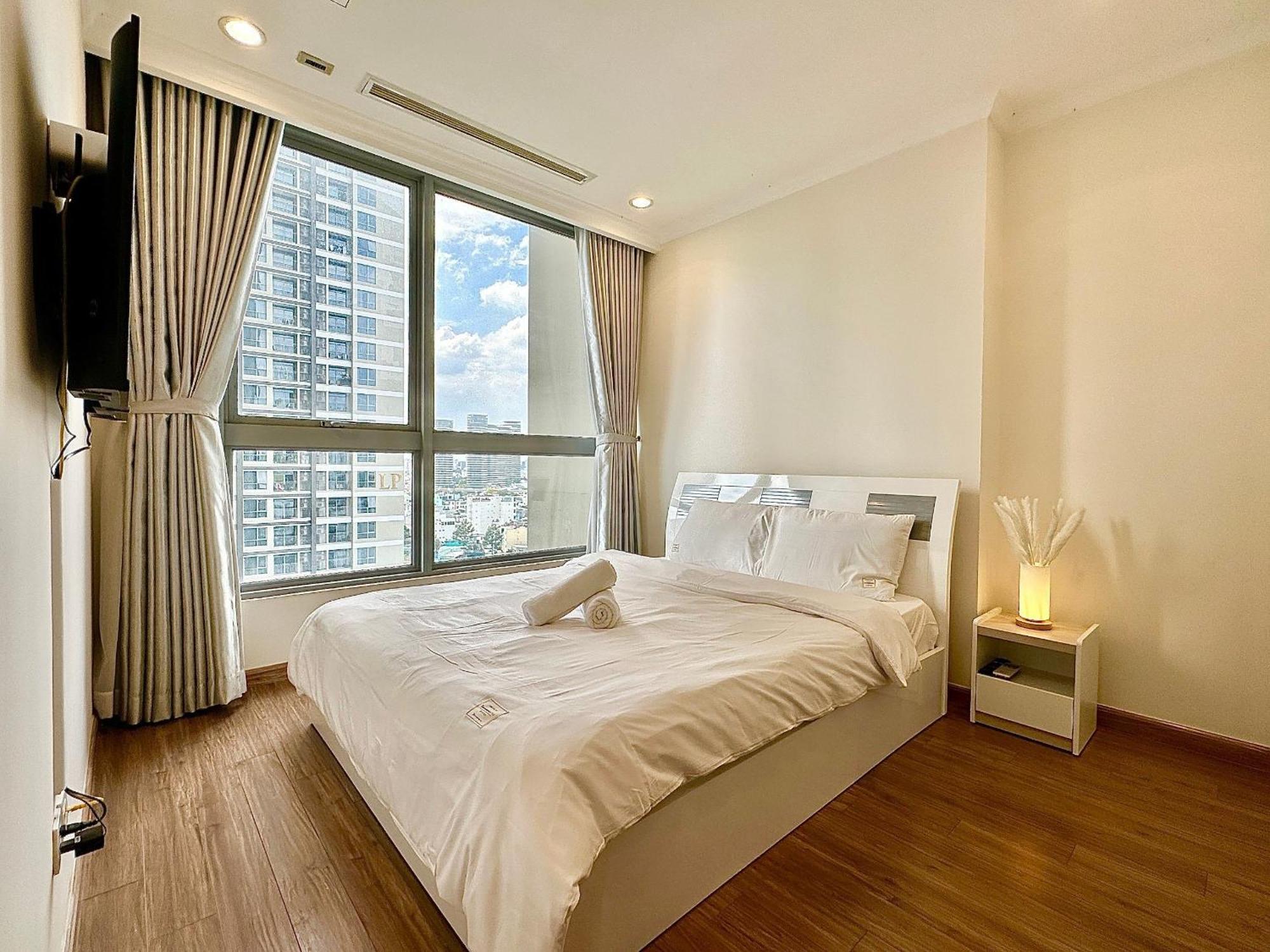 Apartment Luxury Vinhomes Landmark Ho Chi Minh City