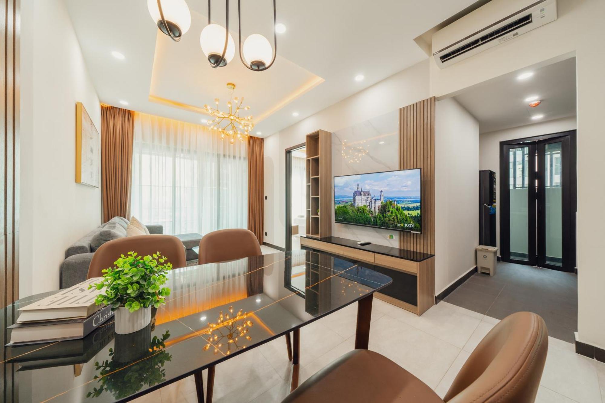 Tropical House - New At Delasol TP. Hồ Chí Minh