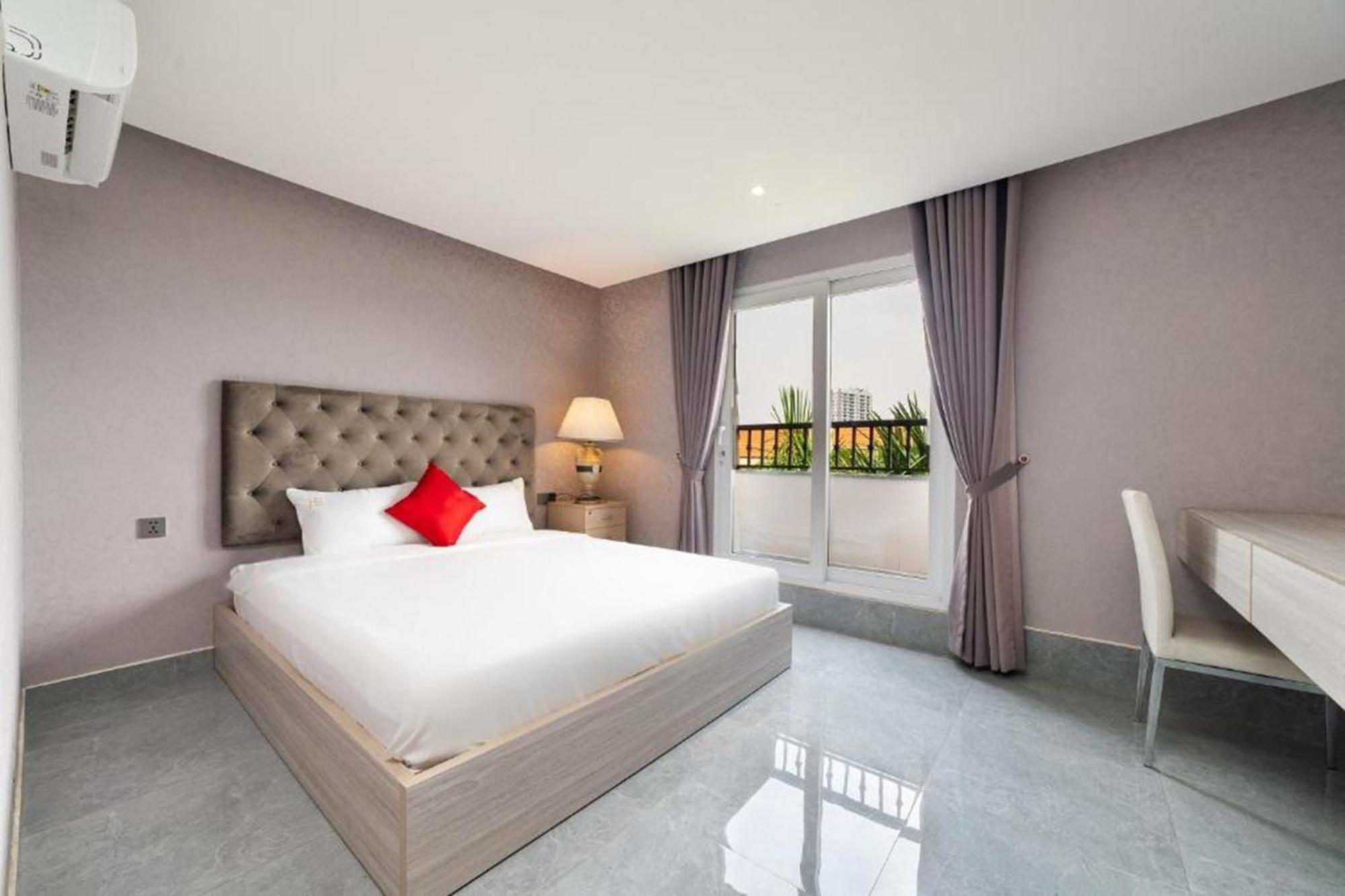Hotel Collection O Sunshine Garden - Near Secc