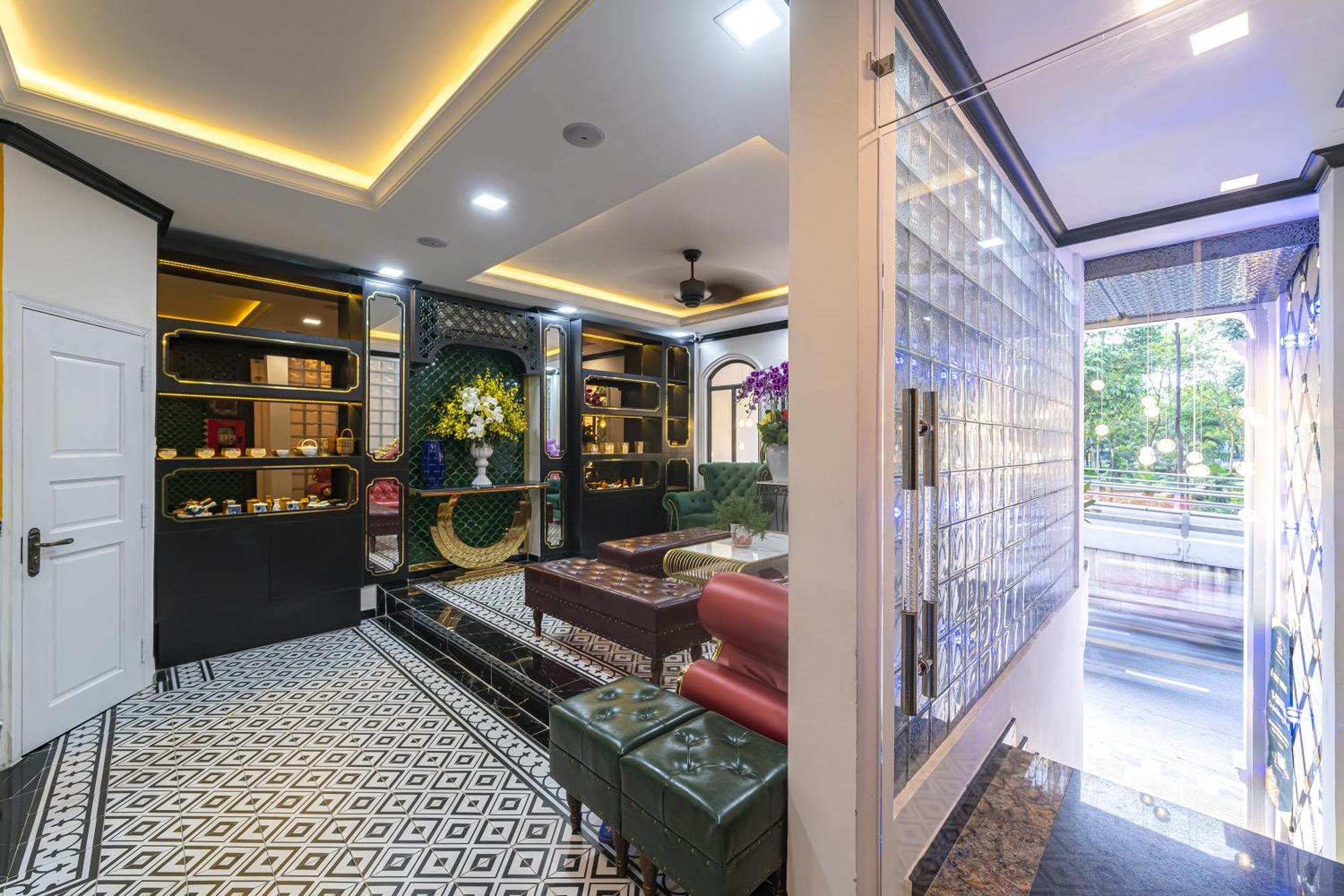Hotel Collection O Vyvy Airport 3*