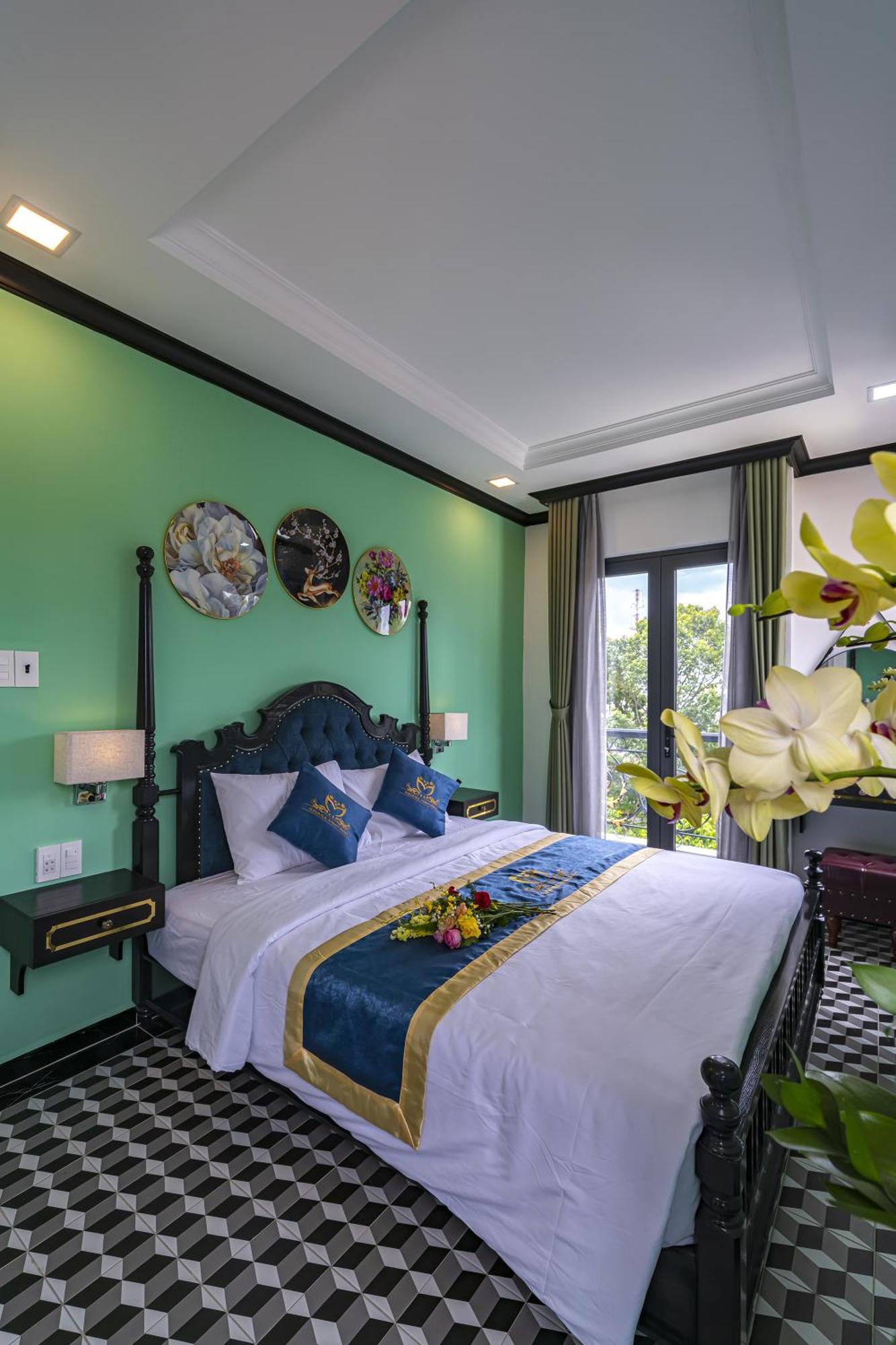 Collection O Vyvy Airport Hotel 3*