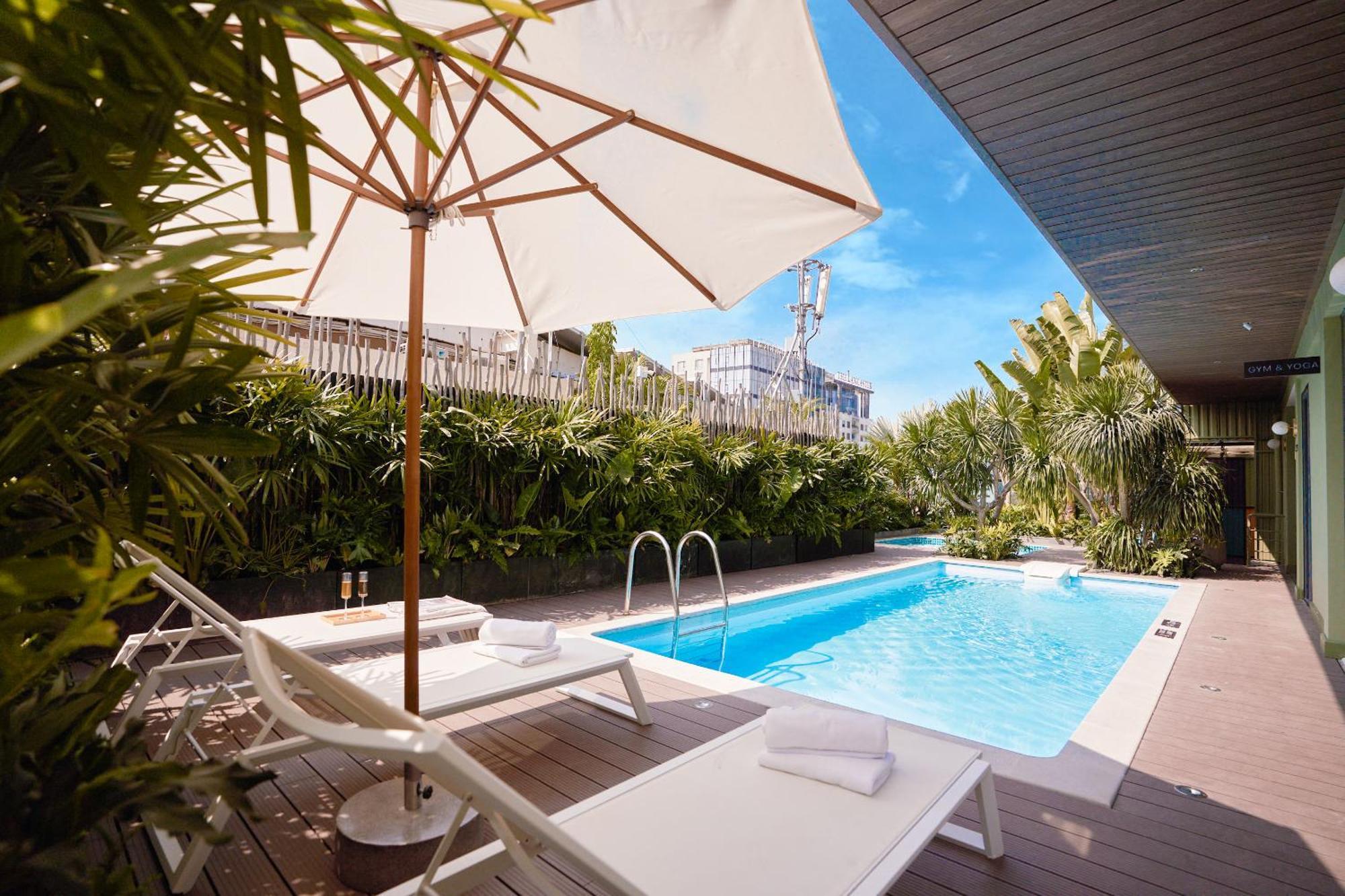 M Village Hotel Premier Thi Sach Hotel