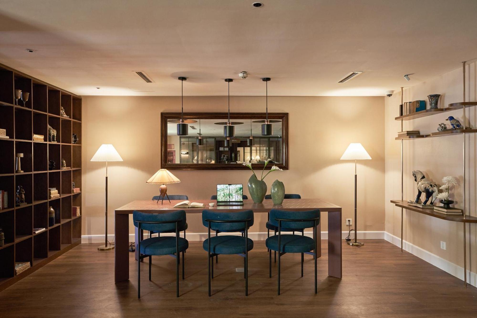 Hotel M Village Hotel Premier Thi Sach Ho Chi Minh City