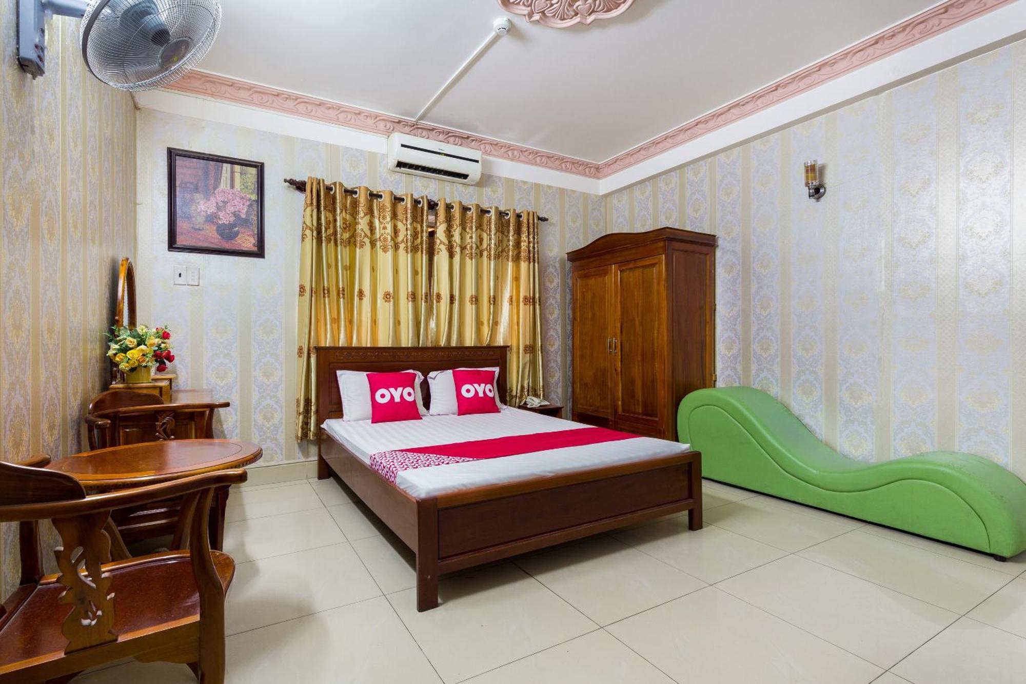 Anh Hotel 2*