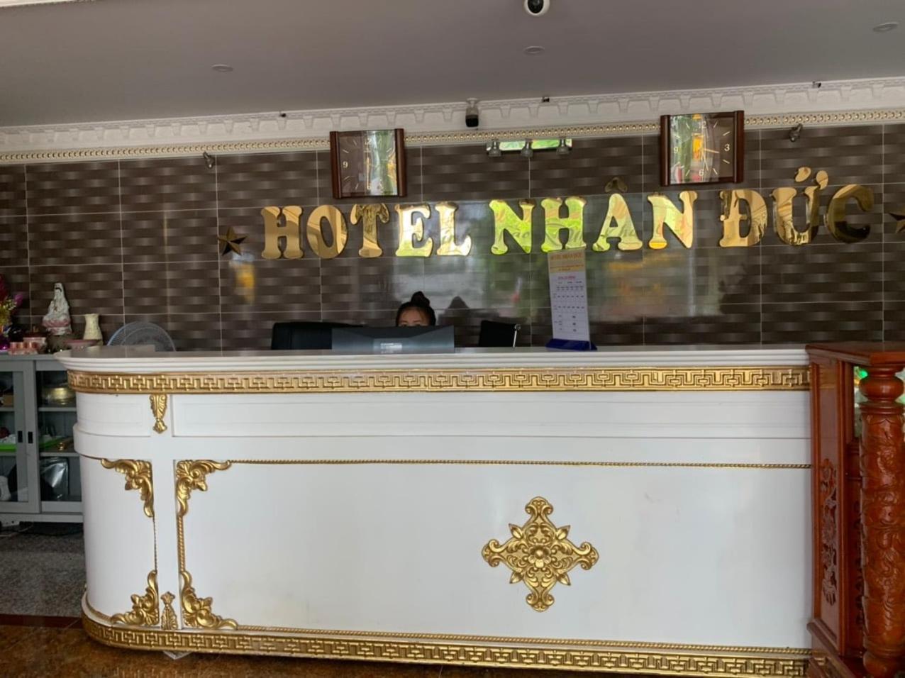 Hotel Nhan Duc