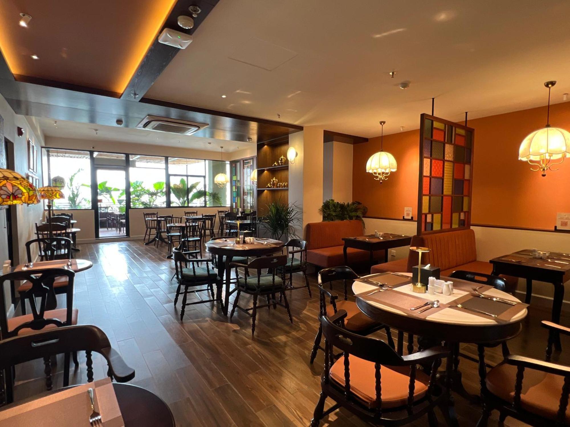 Hotel M Village Hotel Premier Thi Sach 4*