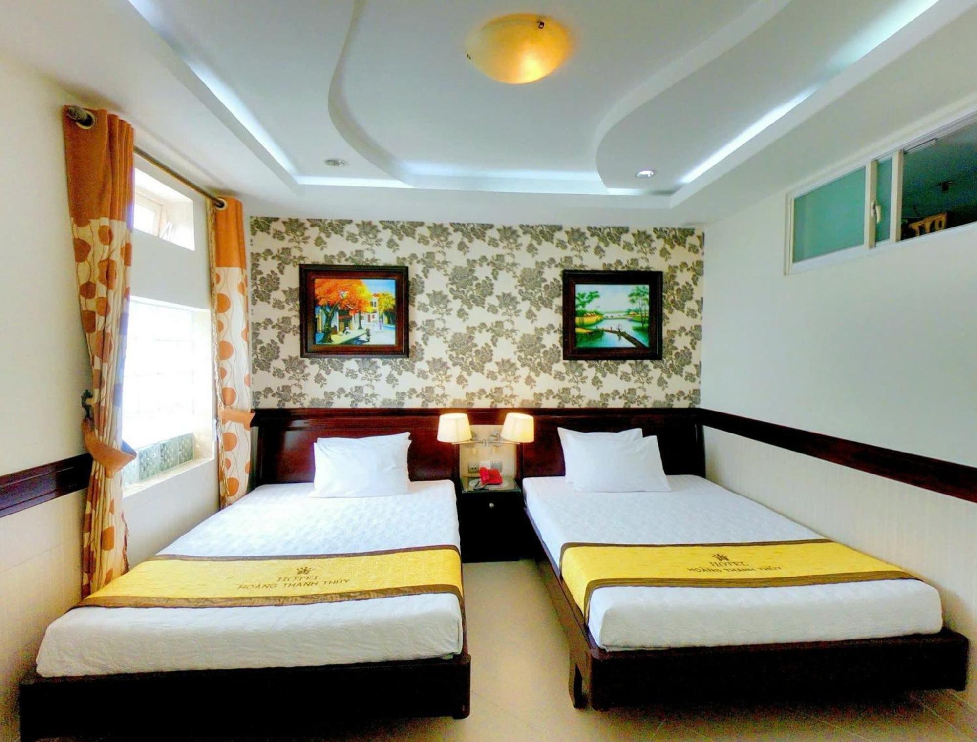 Hoang Thanh Thuy Airport 2 - Gan Am Thuc Dem Cho Hoang Hoa Tham Hotel 2*