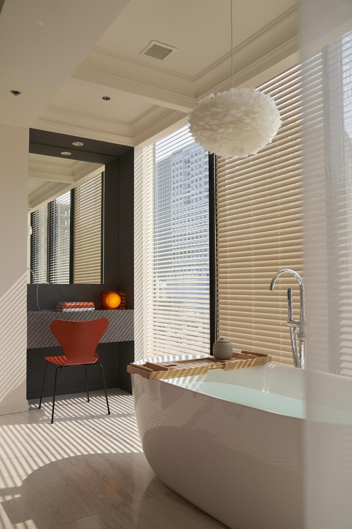Hotel Signature By M Village Ba Trung 4*